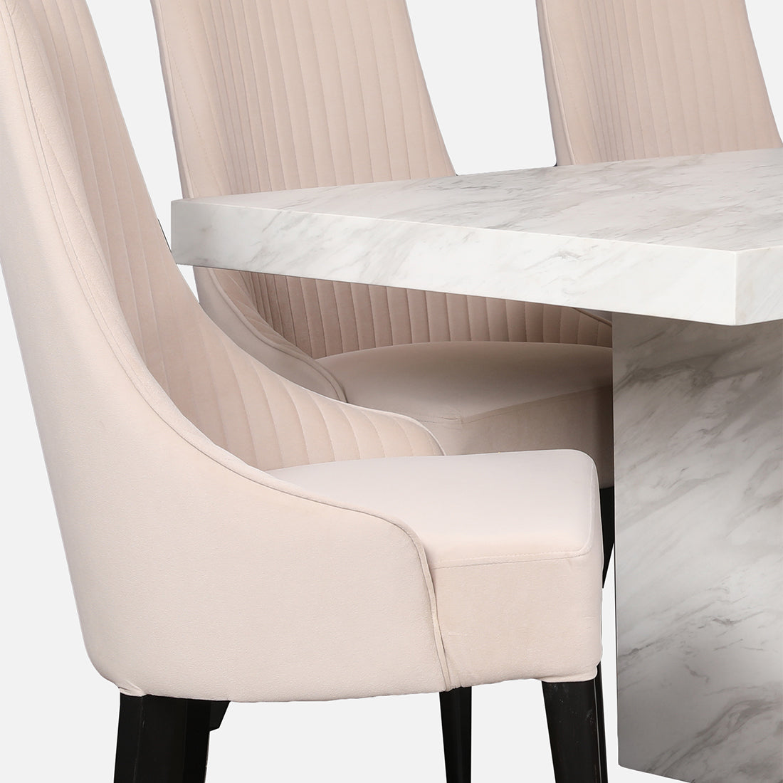 Garnet Sheesham Wood(Rosewood) Six Seater Dining Set in White Colour