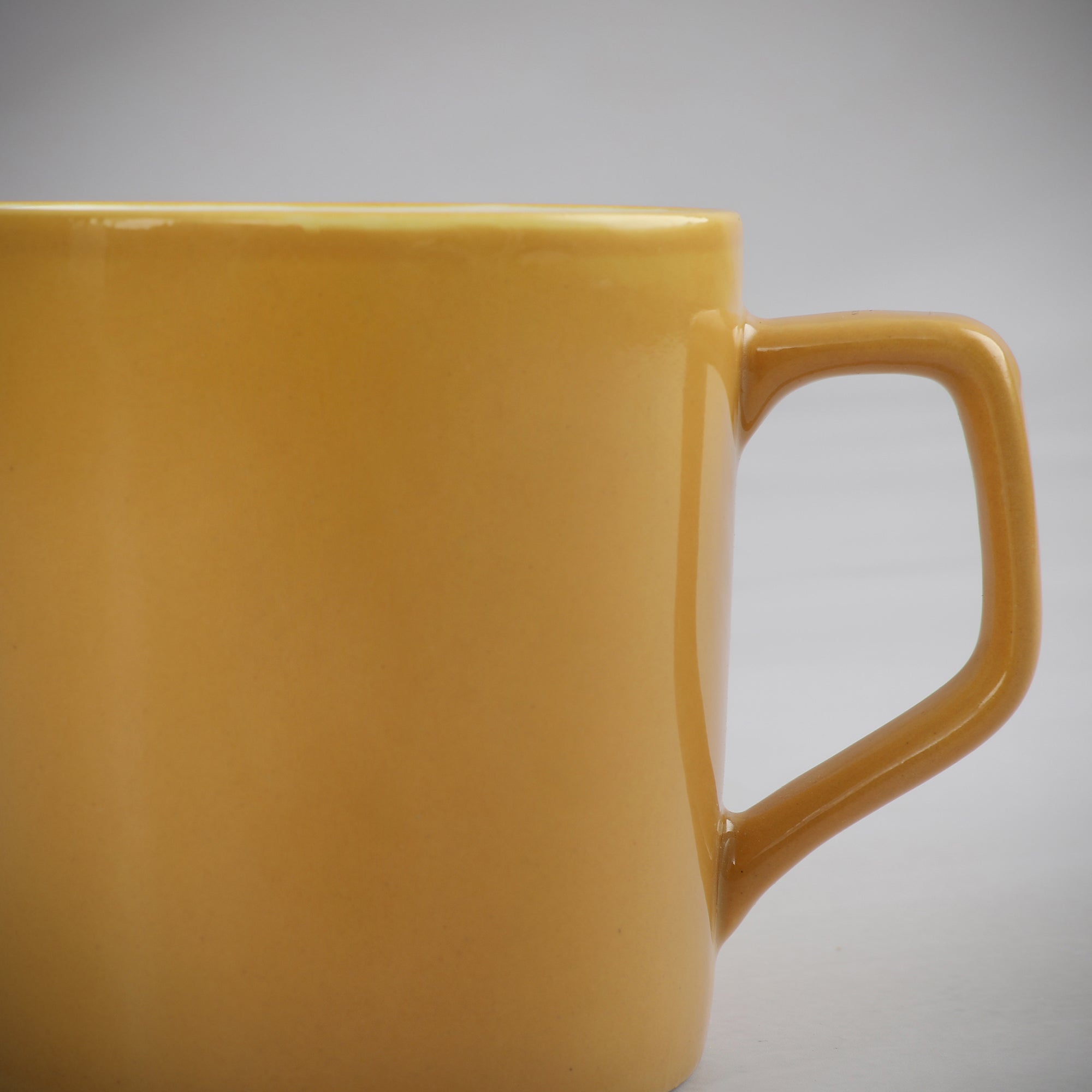 Palette Ceramic Tea Mug Set of 4 200 Ml in Yellow Colour