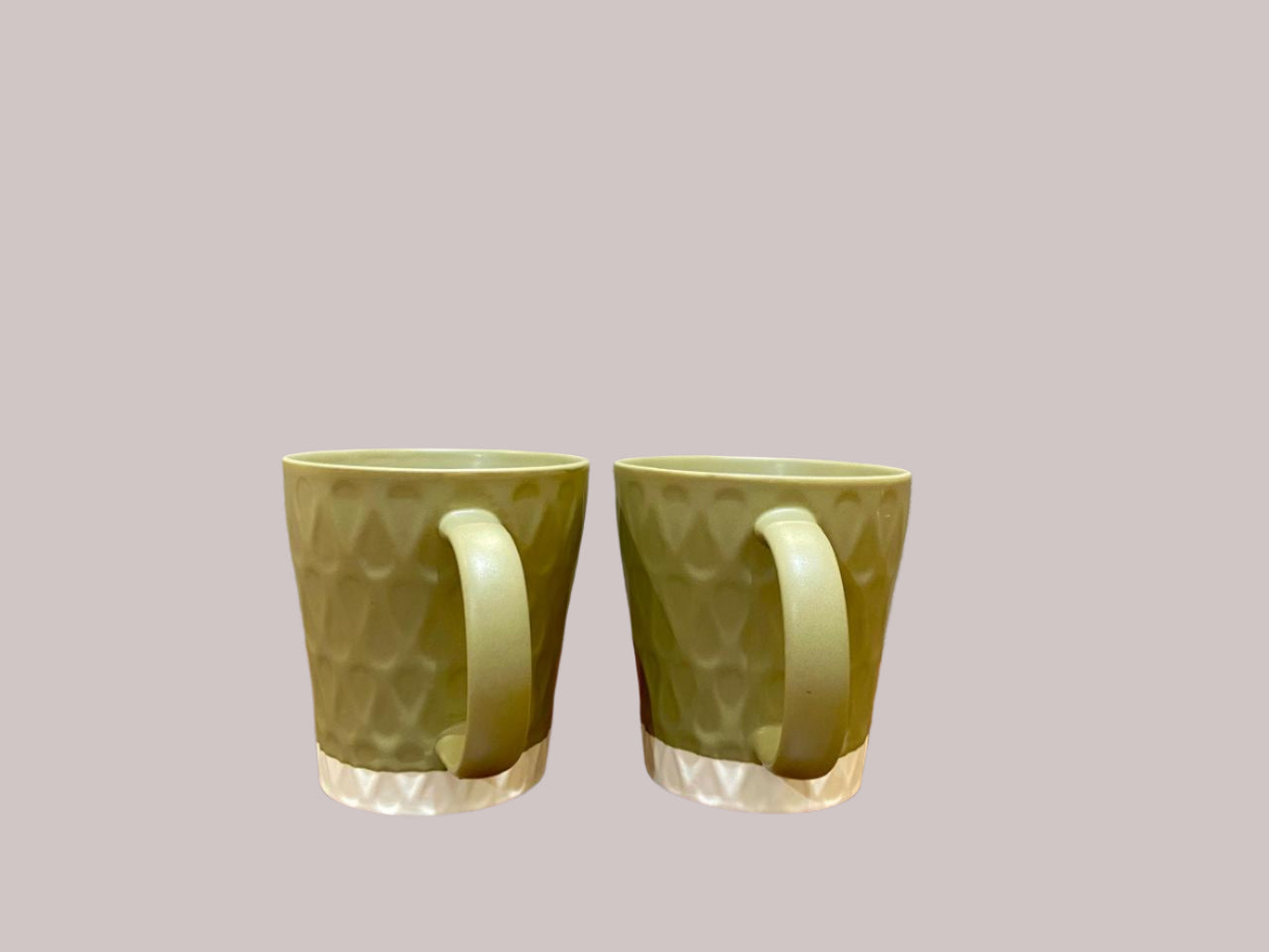 Living Essence Embossed Bone China Mug 350ml Set of 2 Pcs in Brown Colour