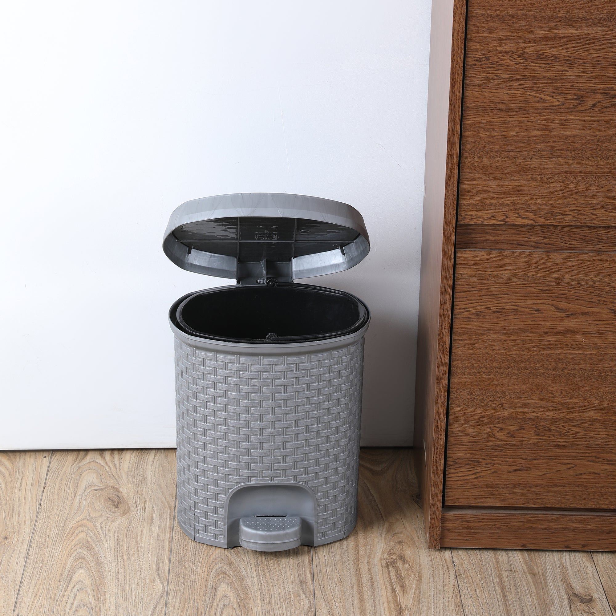 Java Plastic Pedal Dustbin with Inner Bucket 8 Ltr in Grey Colour