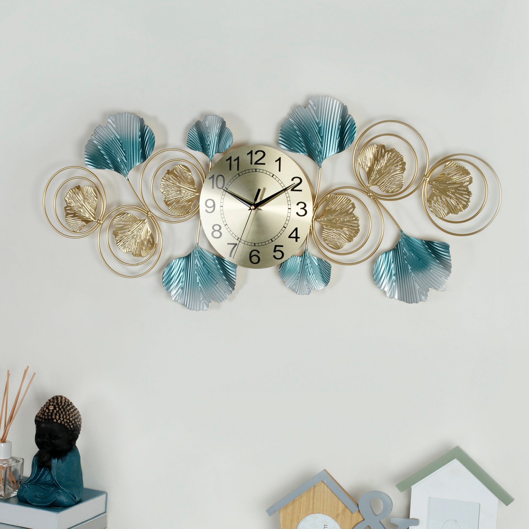 Rhythm Metal And Aluminum Gingko Magna Wall Clock in Seagreen & Gold Colour