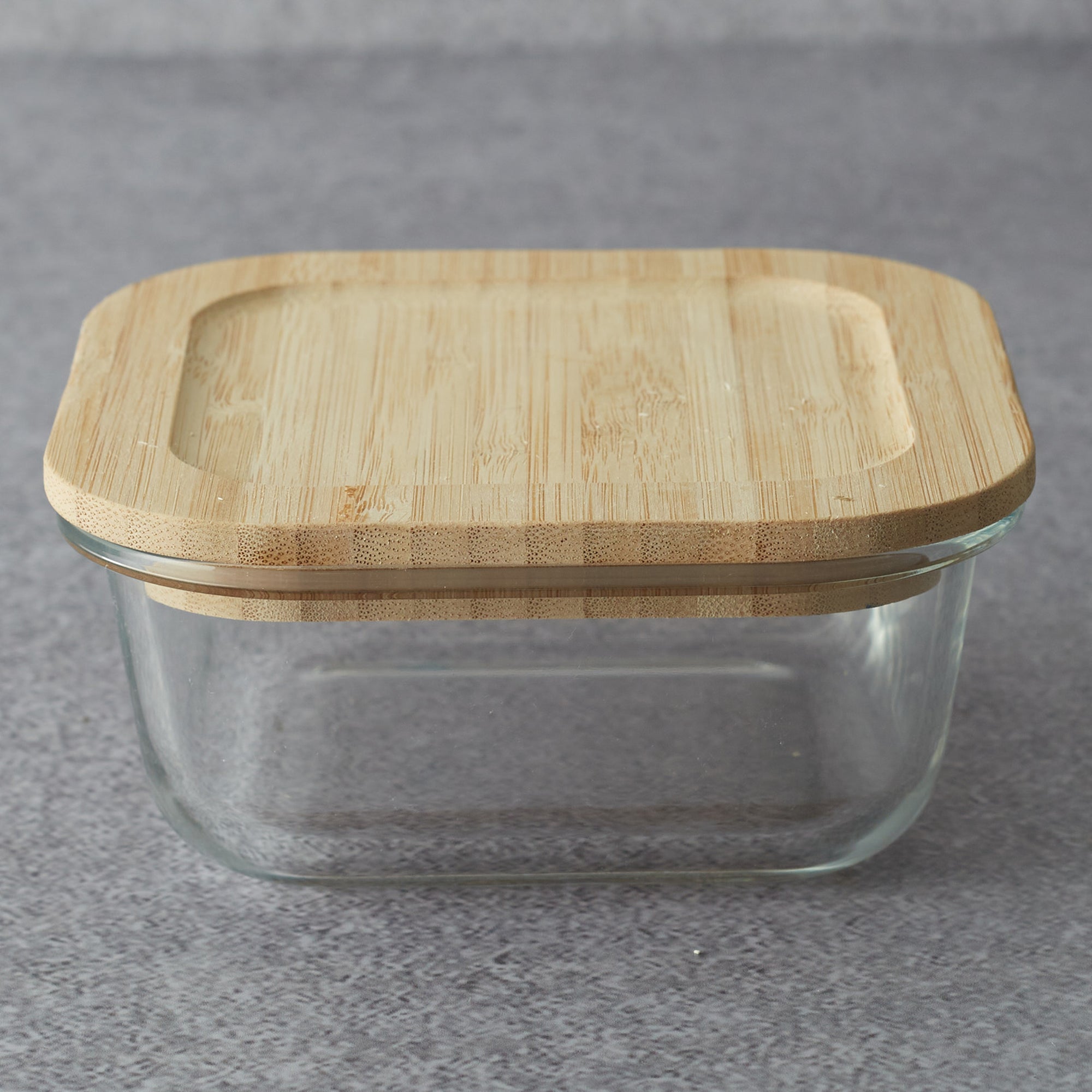 Robust Glass Square Container with Bamboo Lid 520ML in Transparent Colour