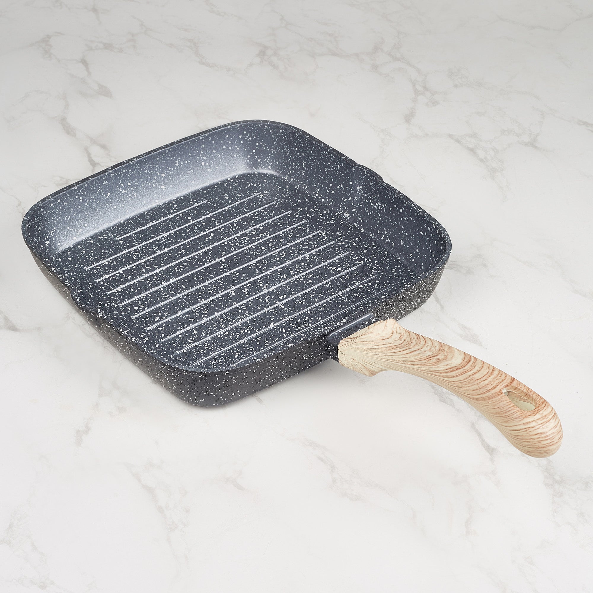 MasterCook+ 100% Virgin Aluminium Die-Cast Square Grill Pan 24 Cm in Black & Wood Colour