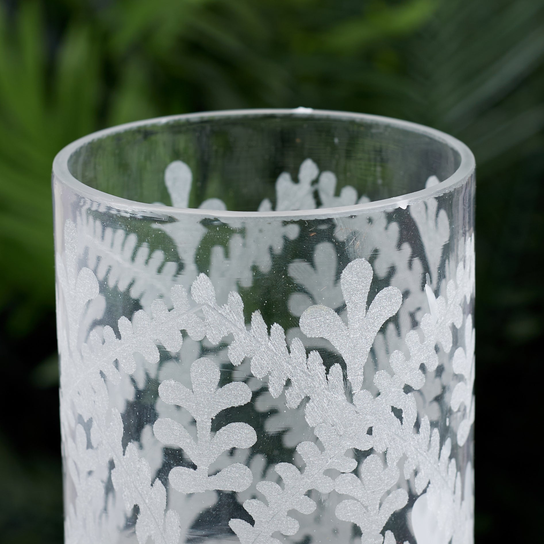 Phiona Glass Etched Handcrafted Hurricane 49 Cm in Gold Colour