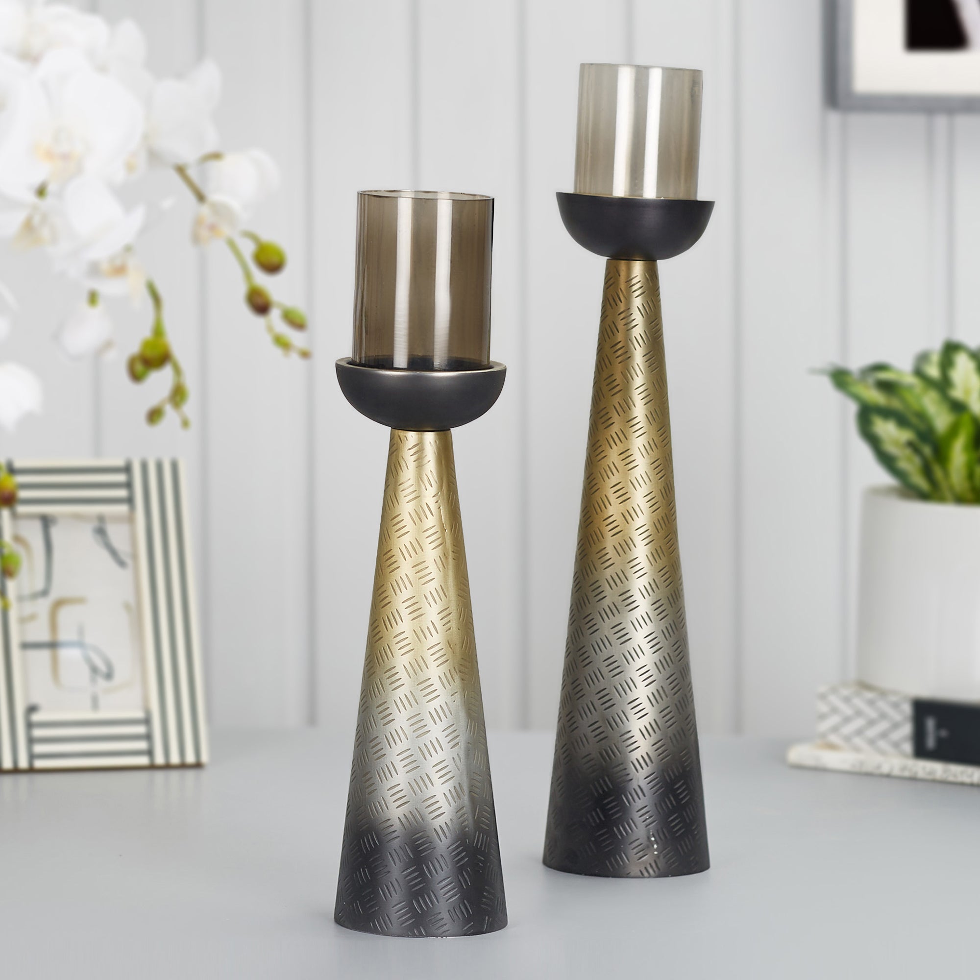 Zeus Iron and Glass Ombre Conical Candle Holder 10x47 Cm in Antique Gold & Black Colour