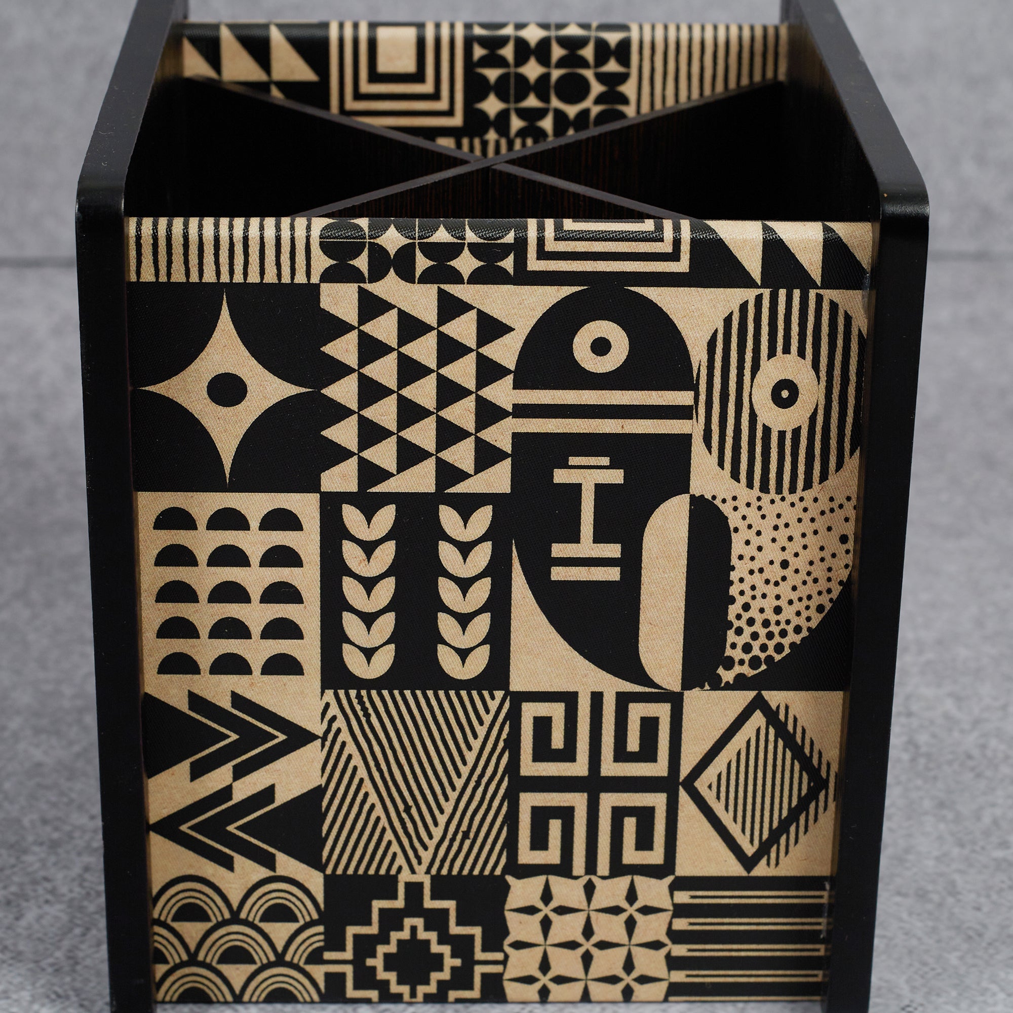 Print Modern Black Engineered Wood Cutlery Holder in Multi Colour
