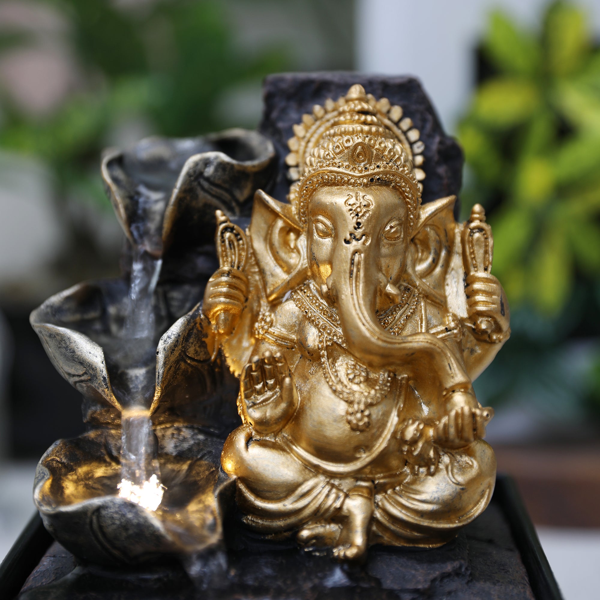Impression Polyresin Meditating Ganesha Fountain 13X18Cm in Black Gold Colour