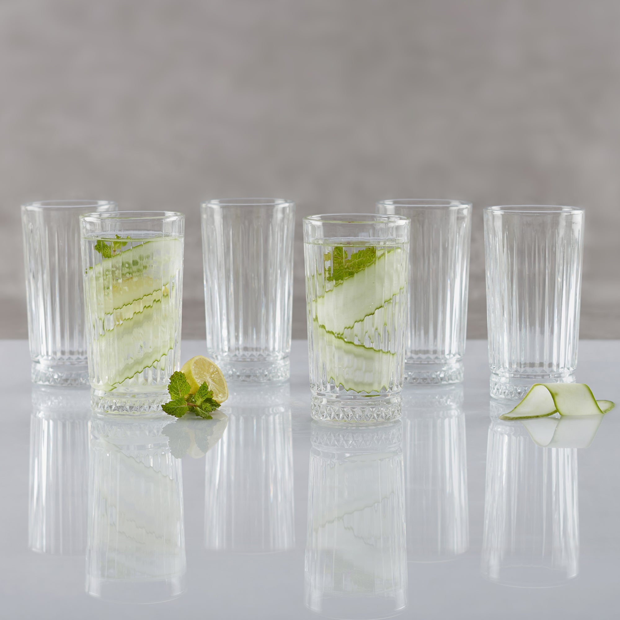 Dubai Glass Water Glass Set of 7 in Transparent Colour