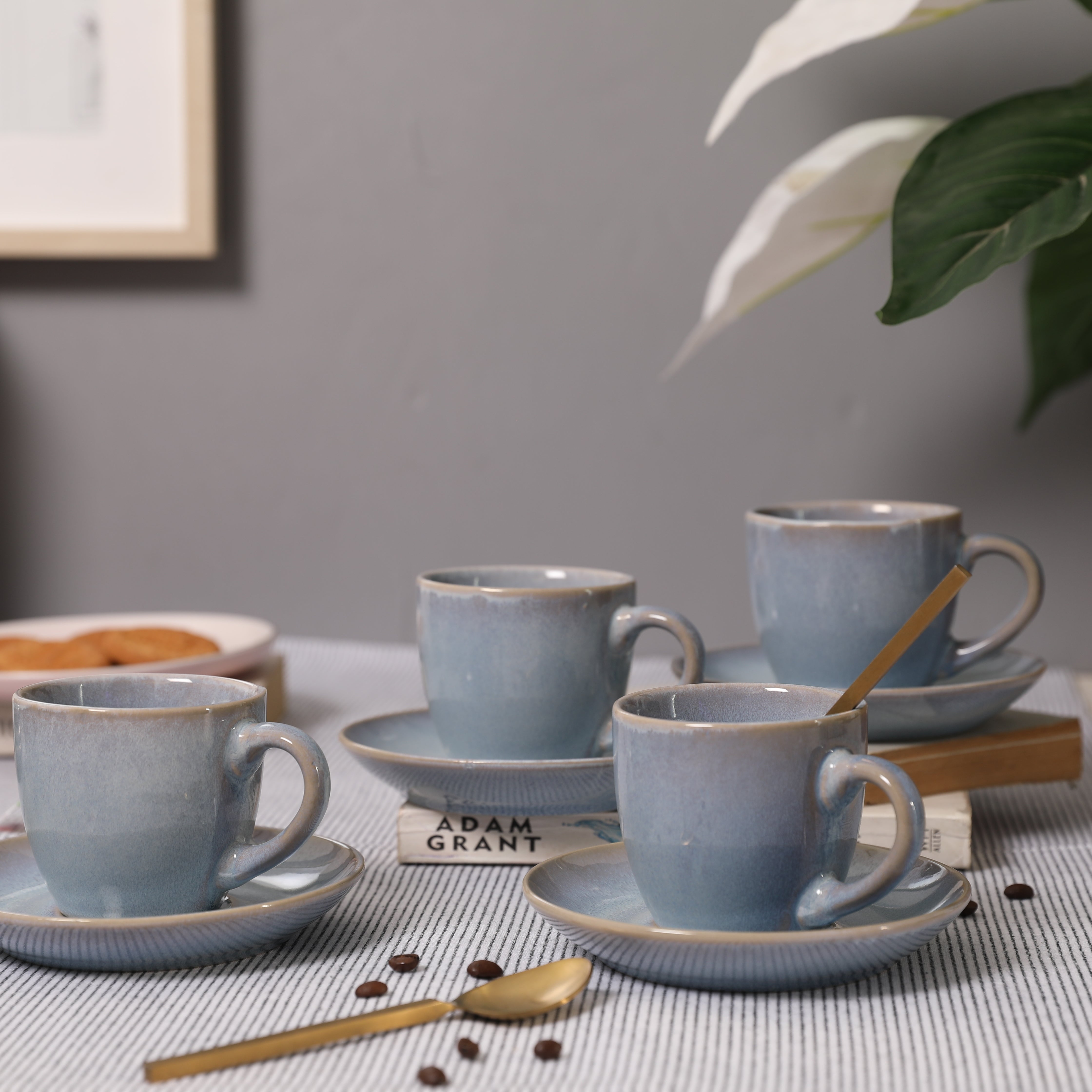 Living Essence Earl Cup & Saucer Set of 4 Pcs in Ocean Blue Colour