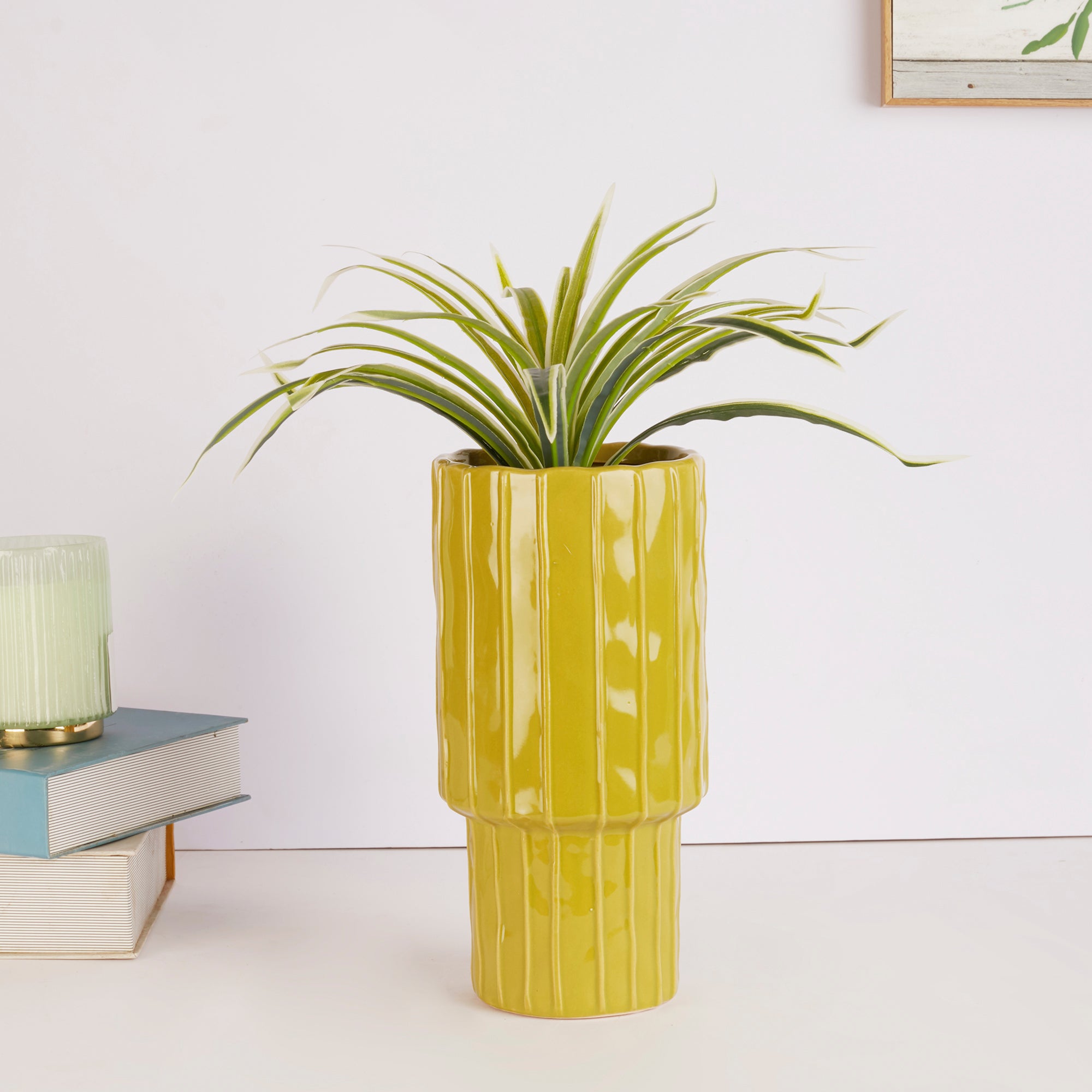 Alura Tropical Glossy Ceramic Planter 26Cm in Green Colour