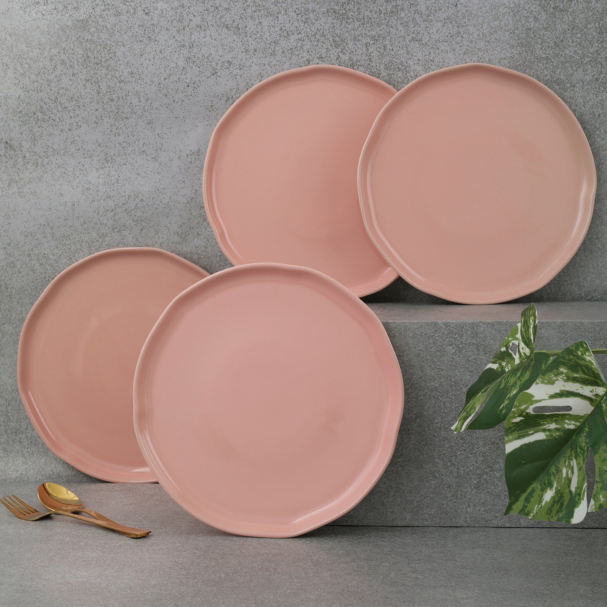 Palette Ceramic 10.5 Inch Dinner Plate 4 Pcs in Pink Colour