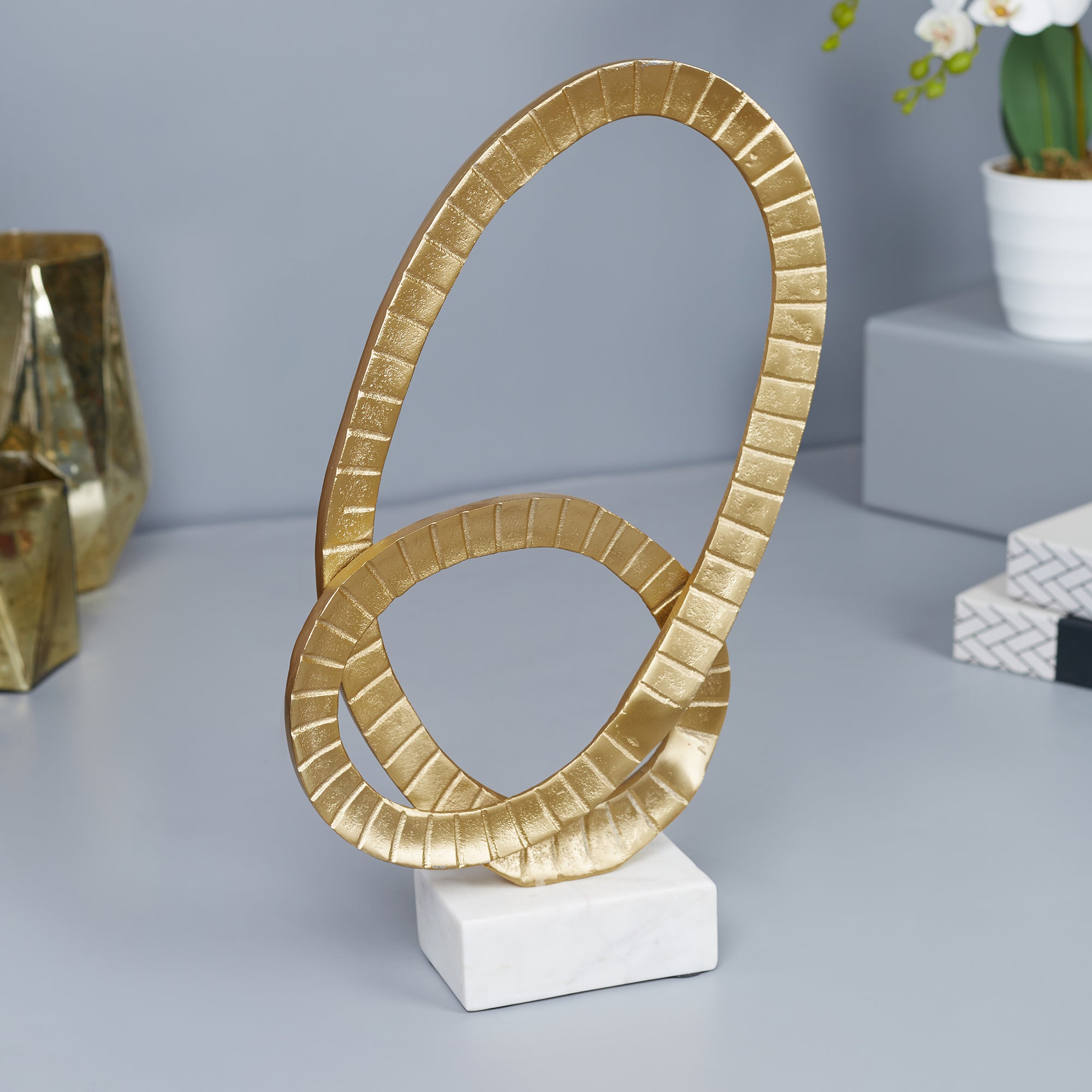 Venice Aluminium Dual Rings Table Decor 25x7x43 Cm in Gold Colour