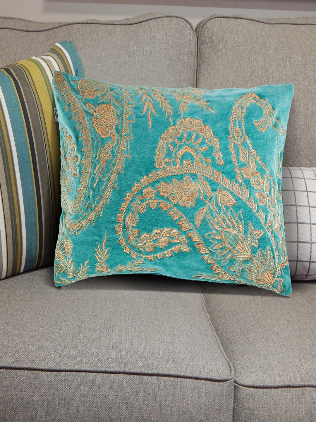 Palace Life Cushion Cover 30x45 Cm in Blue Colour