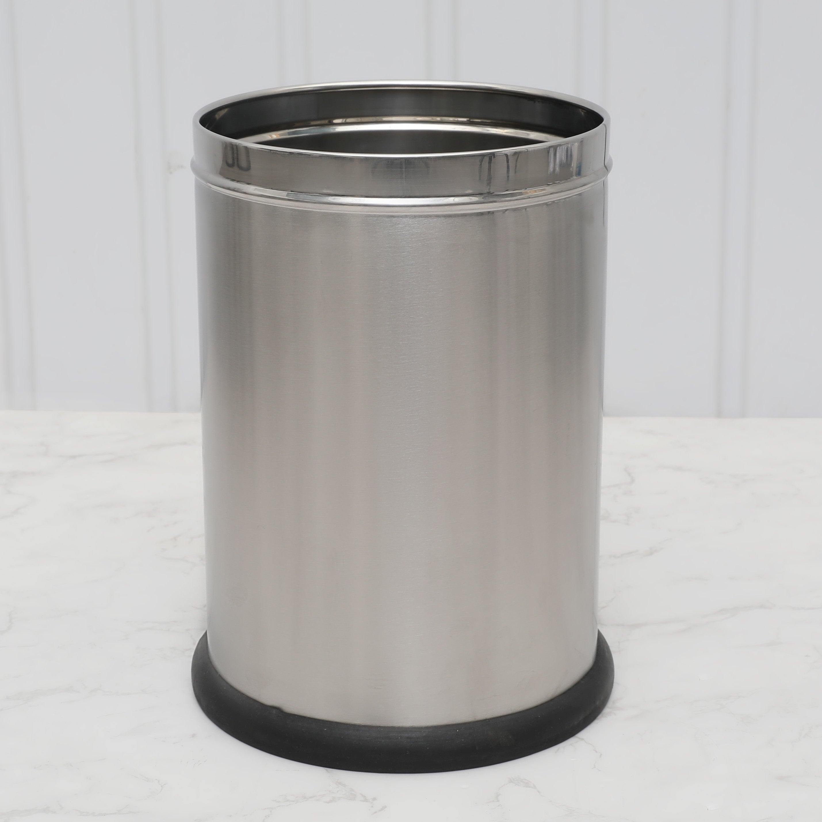 LE Notra Plain Dustbin Medium 7Ltr 8X12