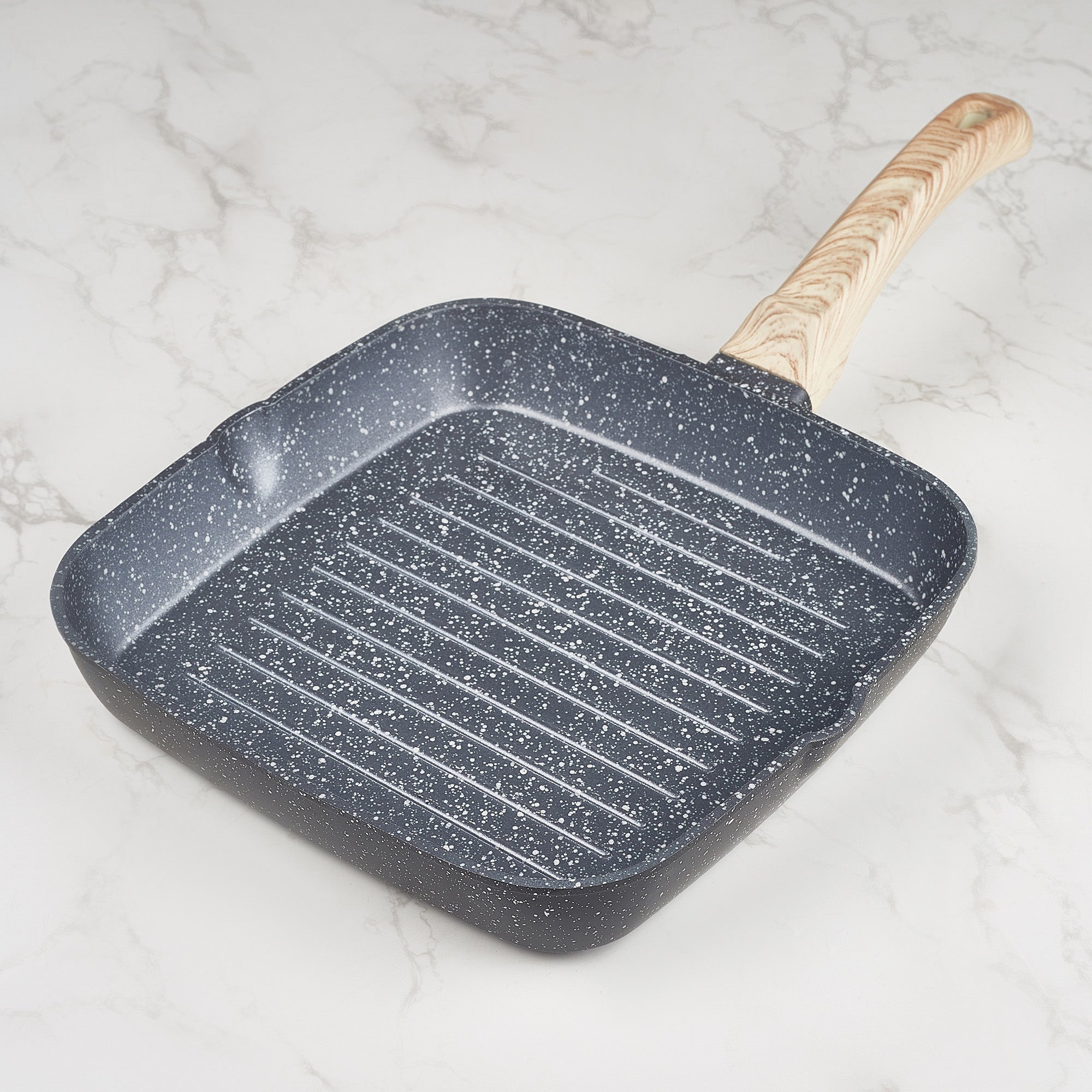 MasterCook+ 100% Virgin Aluminium Die-Cast Square Grill Pan 24 Cm in Black & Wood Colour
