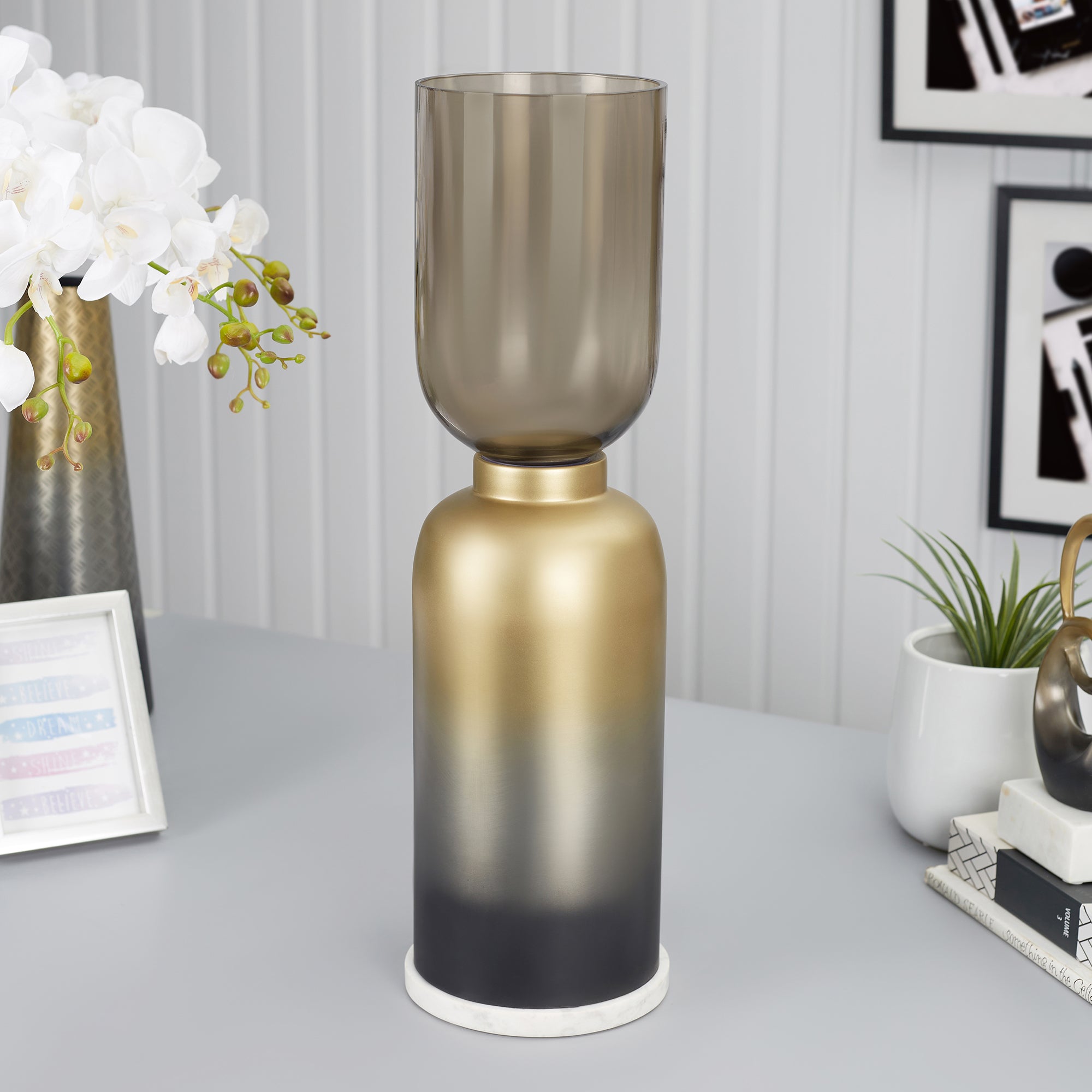 Zeus Iron and Glass Ombre Floor Hurricane 20x63 Cm in Antique Gold & Black Colour