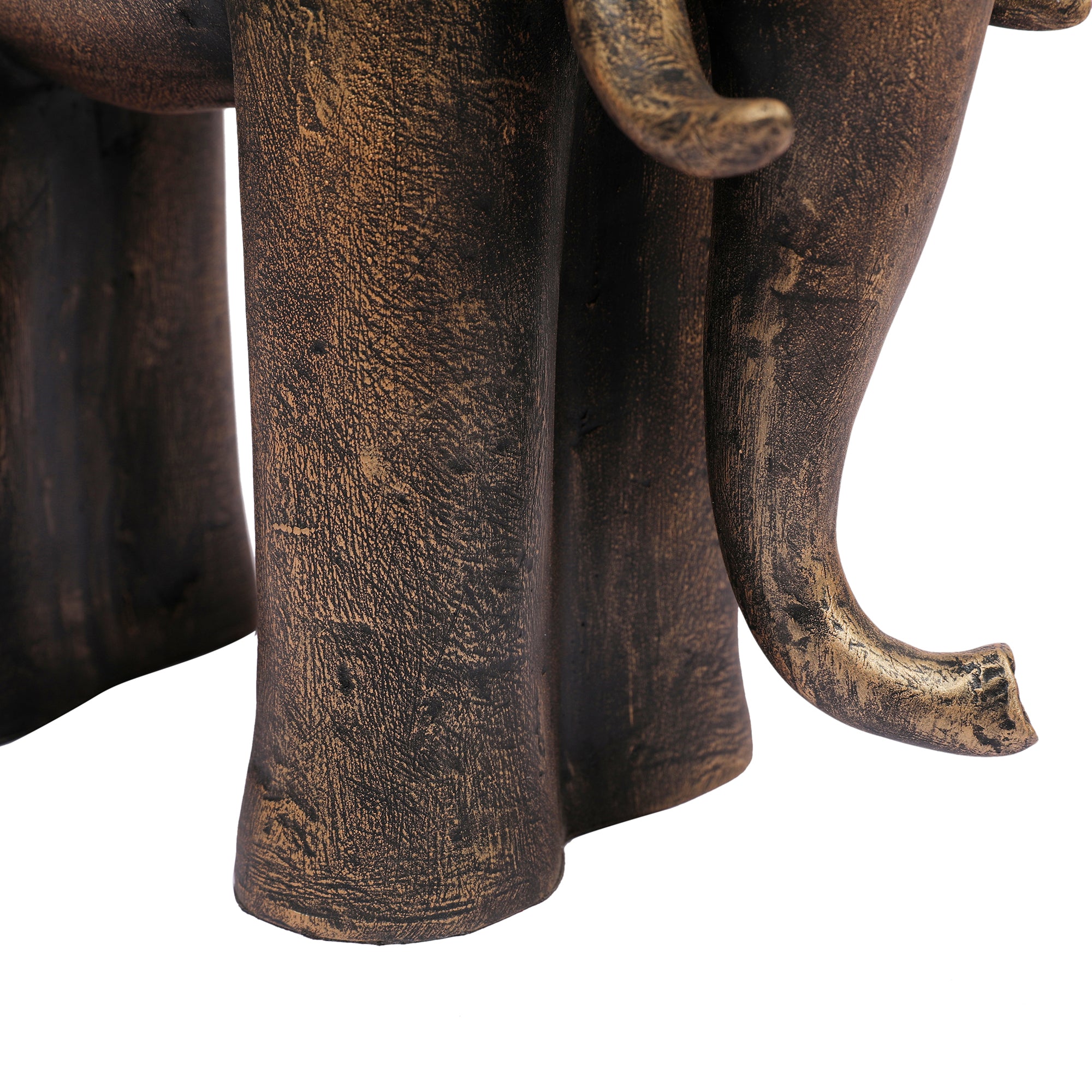 Stella Antique Finish Polyresin Elephant Table D&eacute;cor