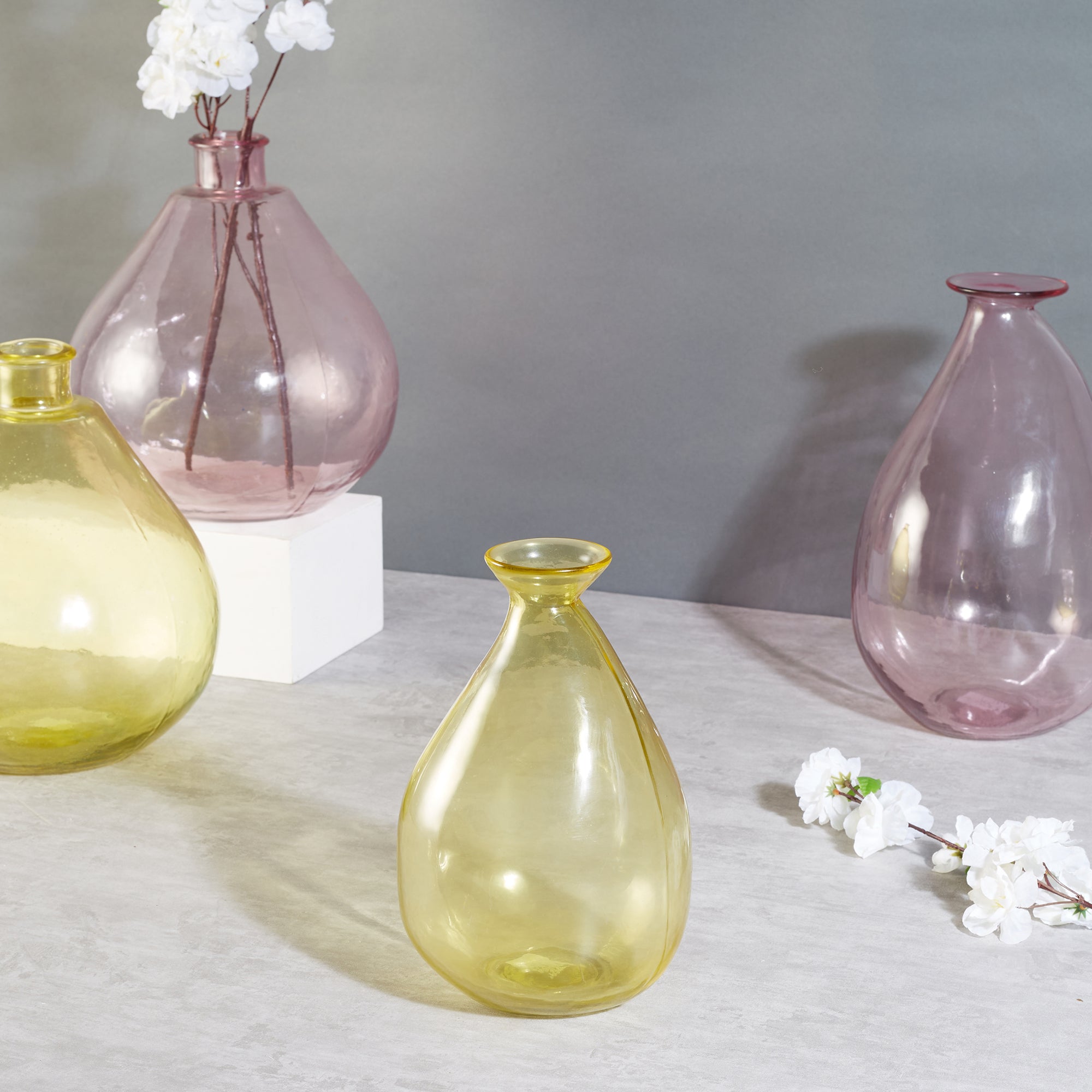 Phiona Glass Modern Organic Shapped Handcrafted 23 Cm Vase in Yellow Colour
