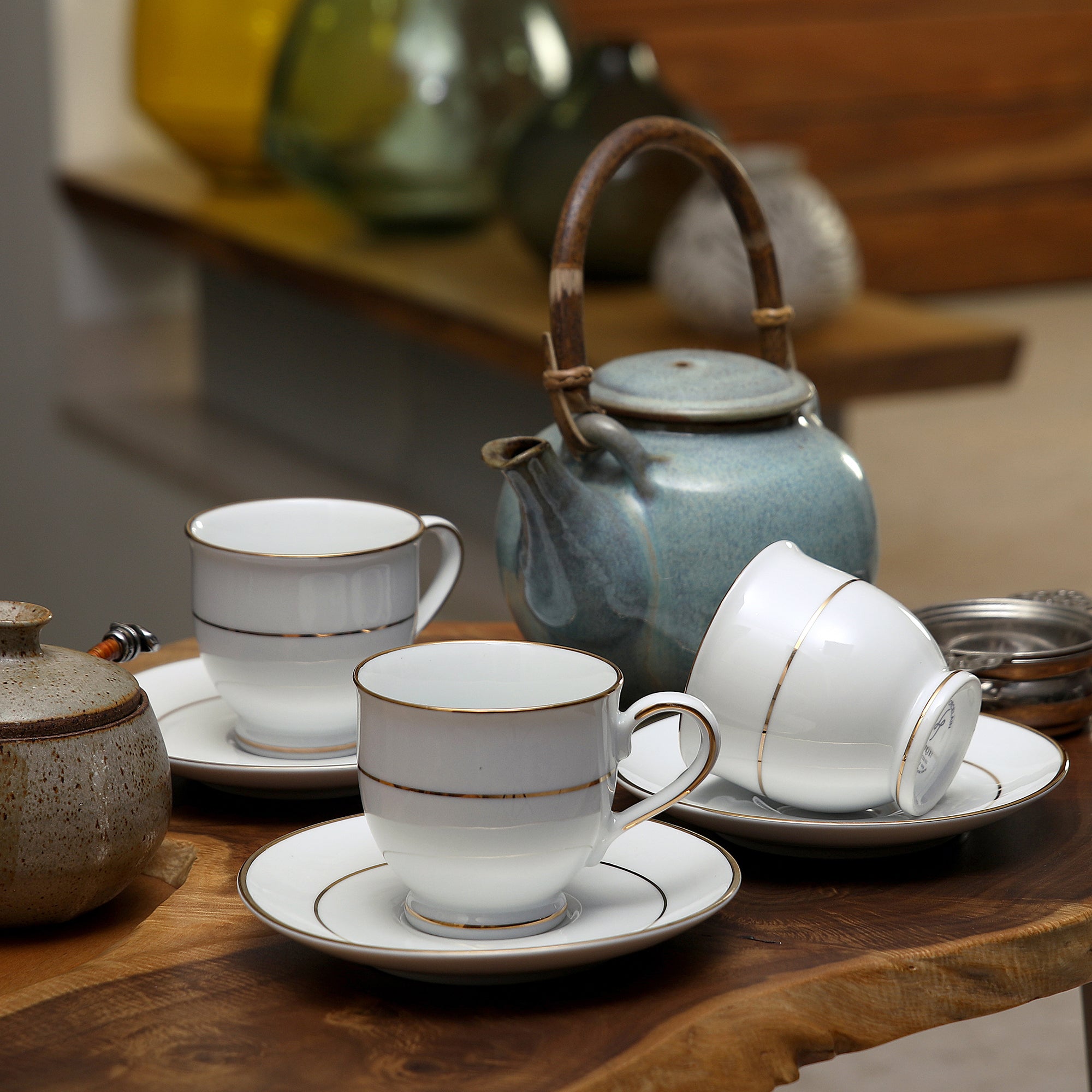 Amour Porcelain Cup & Saucer Set of 12 Pcs in Real Gold Plating & White Colour