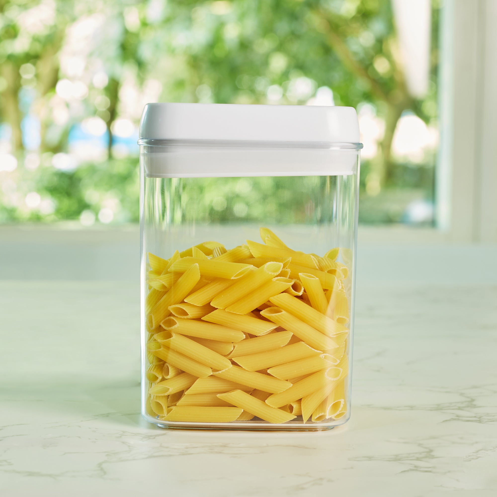 Robusto BPA Free Easy Lock Square Container 1700ml in Transparent & White Colour