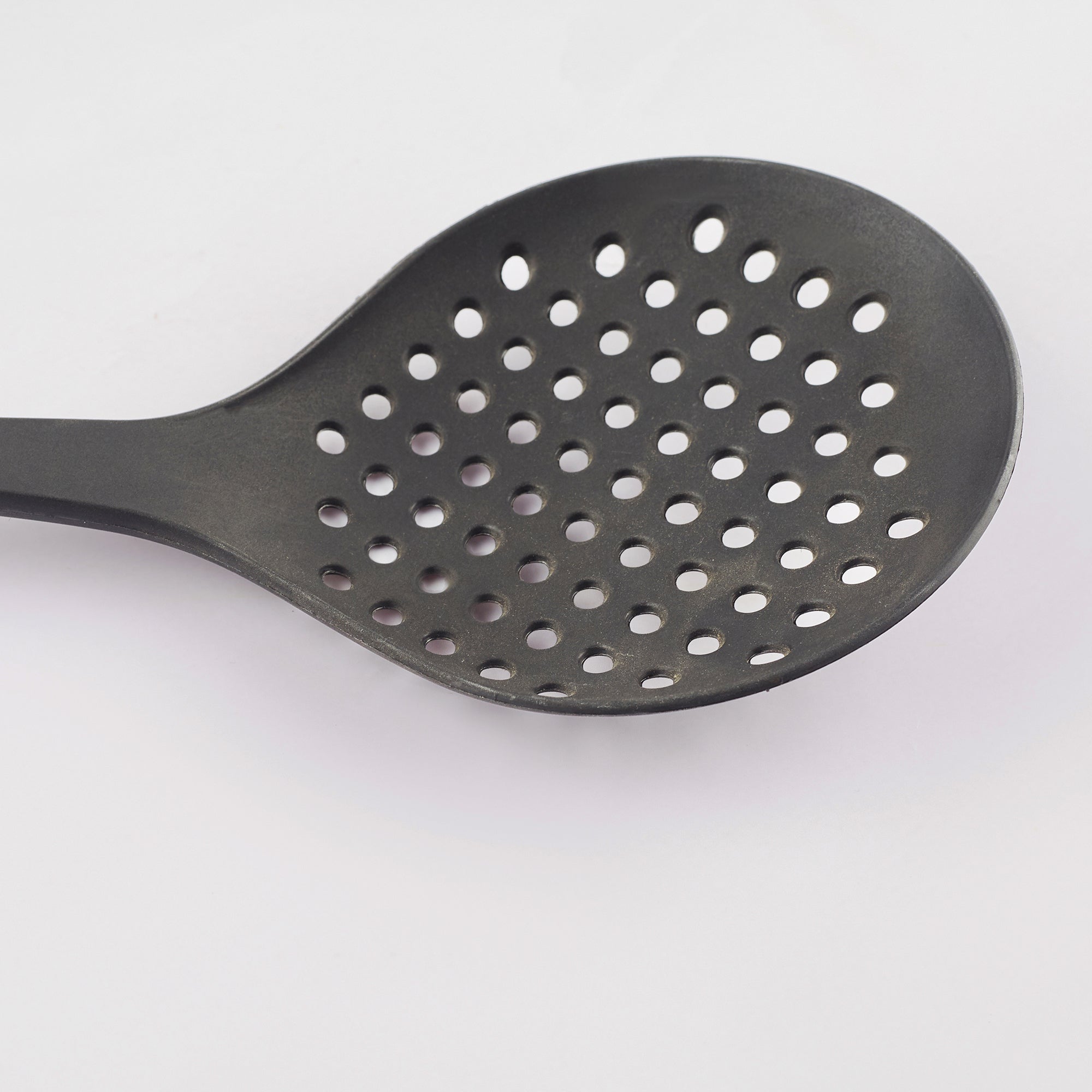 Kitchen Aid Nylon Skimmer in Black Colour