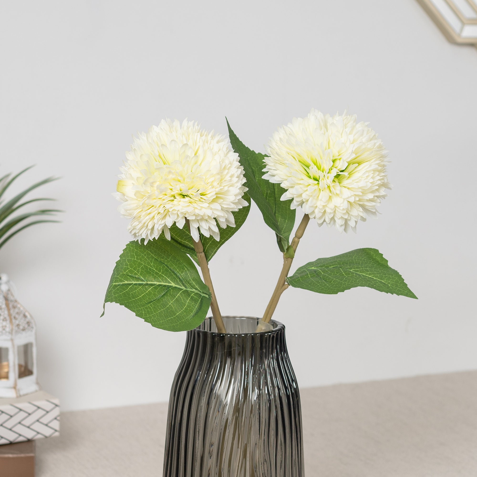Elora  White Daisy Faux Flower 42 Cm in White Colour