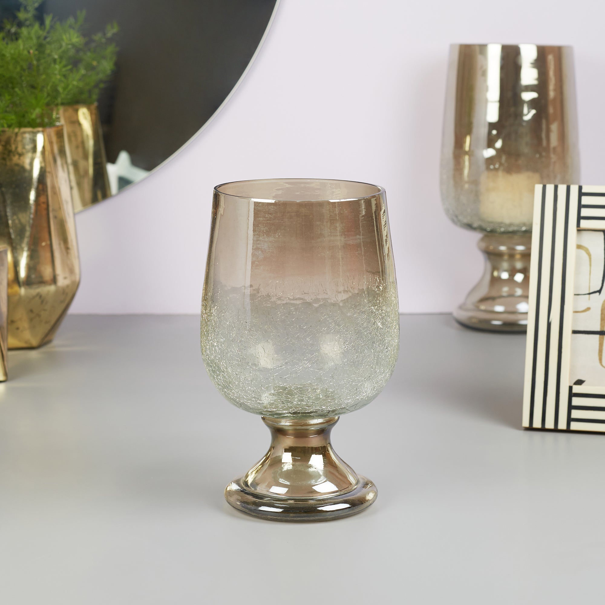 Phiona Glass Crack Handcrafted Hurricane Ombre 23 Cm in Black Colour