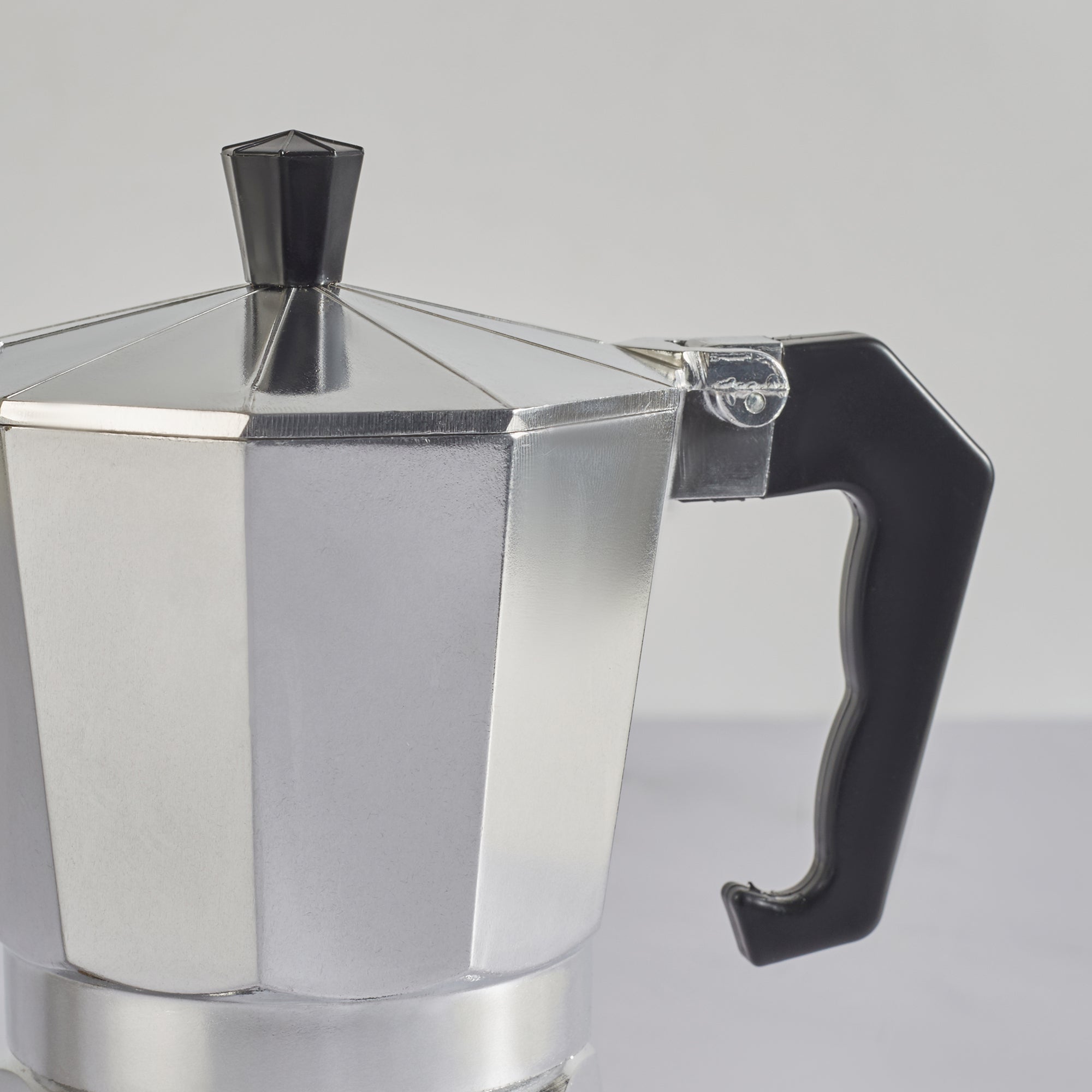 Brew Aluminium Moka Pot Coffee Maker 300 Ml in Silver Colour