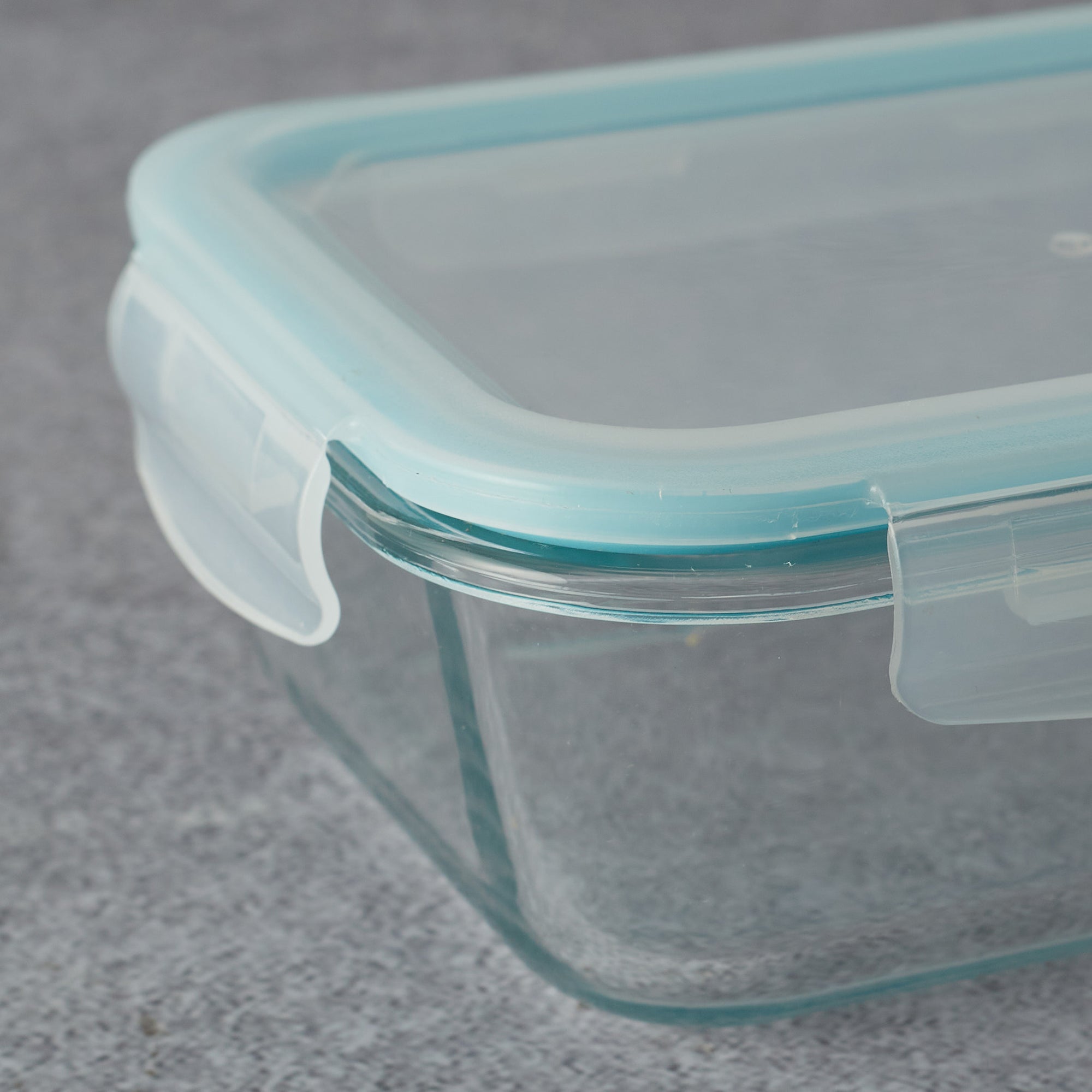 Robust Glass Rectangle Container with PP Lid 1050ML in Transparent Colour