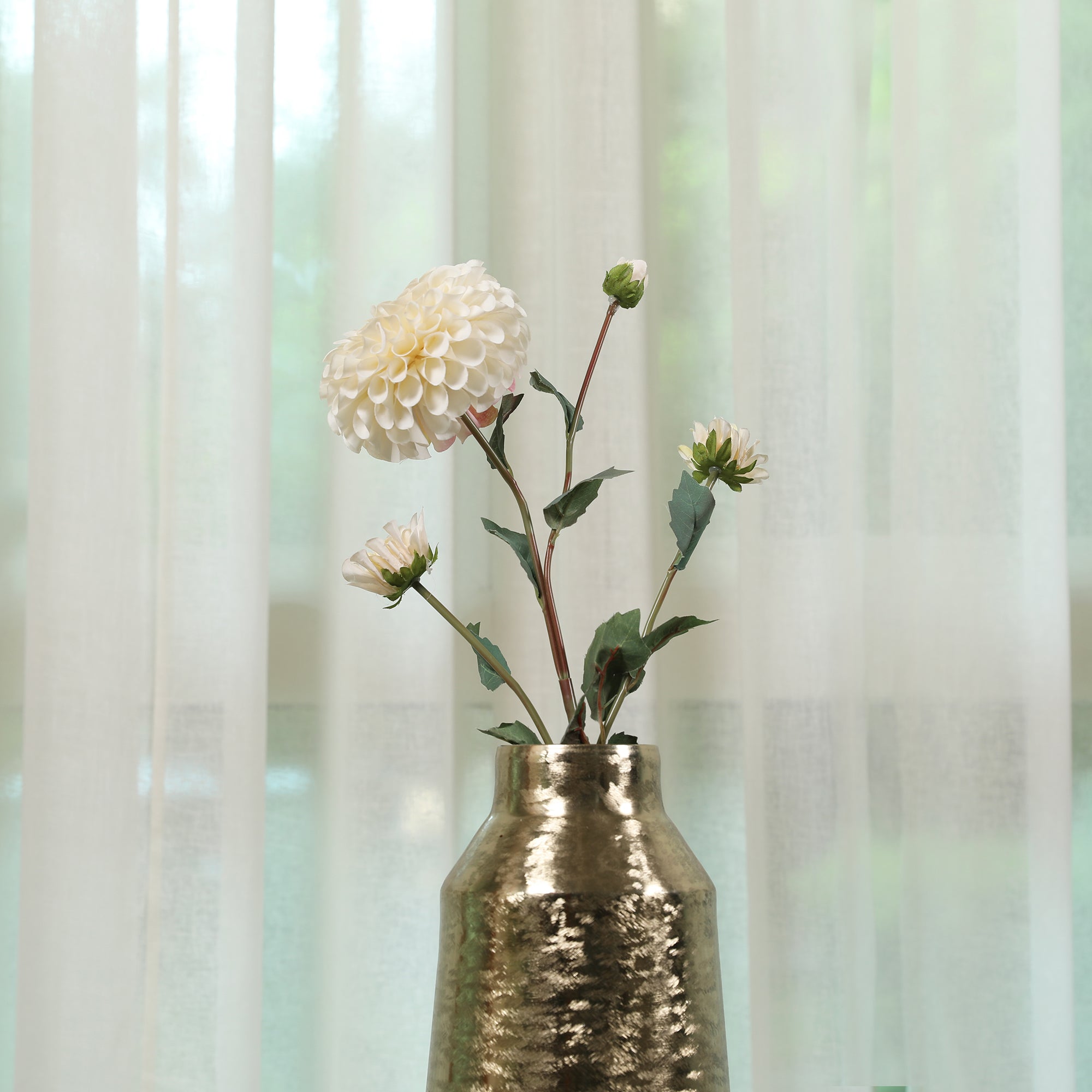 Blume Artificial Flower Dahlia Stem 78cm in White Colour By Living Essence