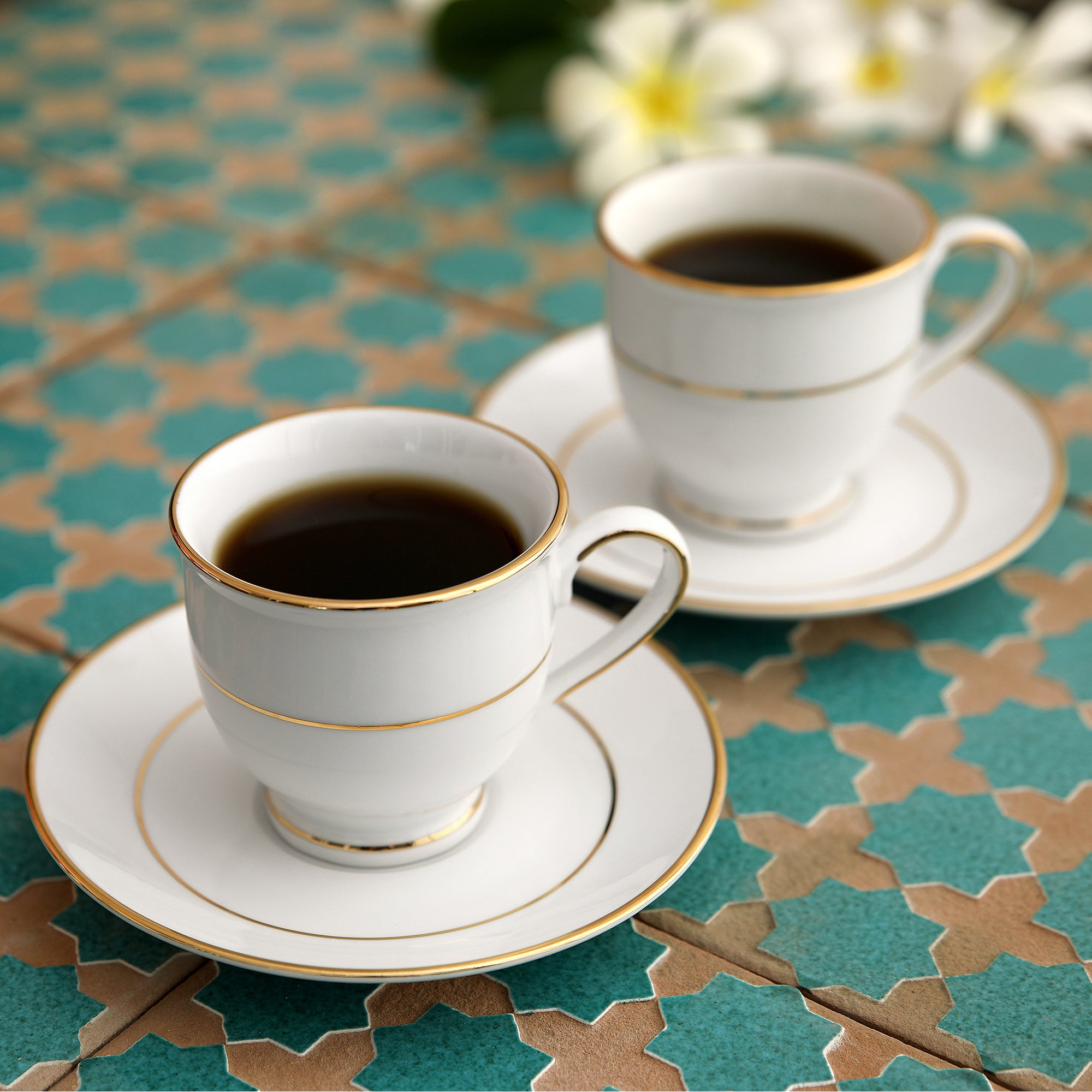 Amour Porcelain Cup & Saucer Set of 12 Pcs in Real Gold Plating & White Colour