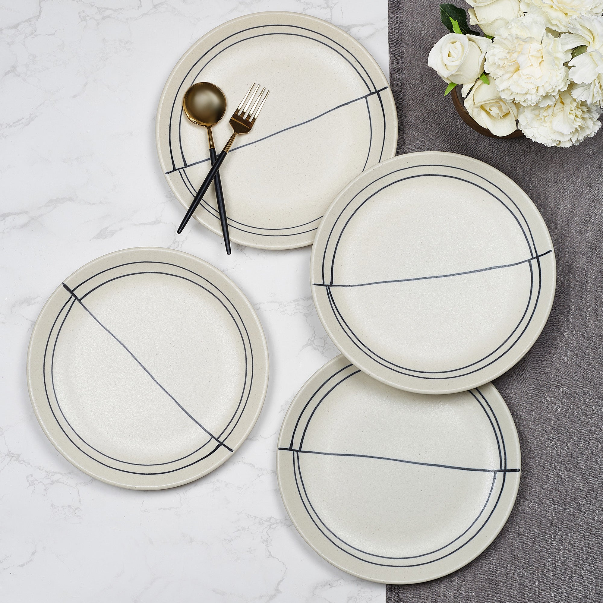Artisanal Studio Pottery Stoneware Dinner Plate Set of 4 in Black & Ecru Colour