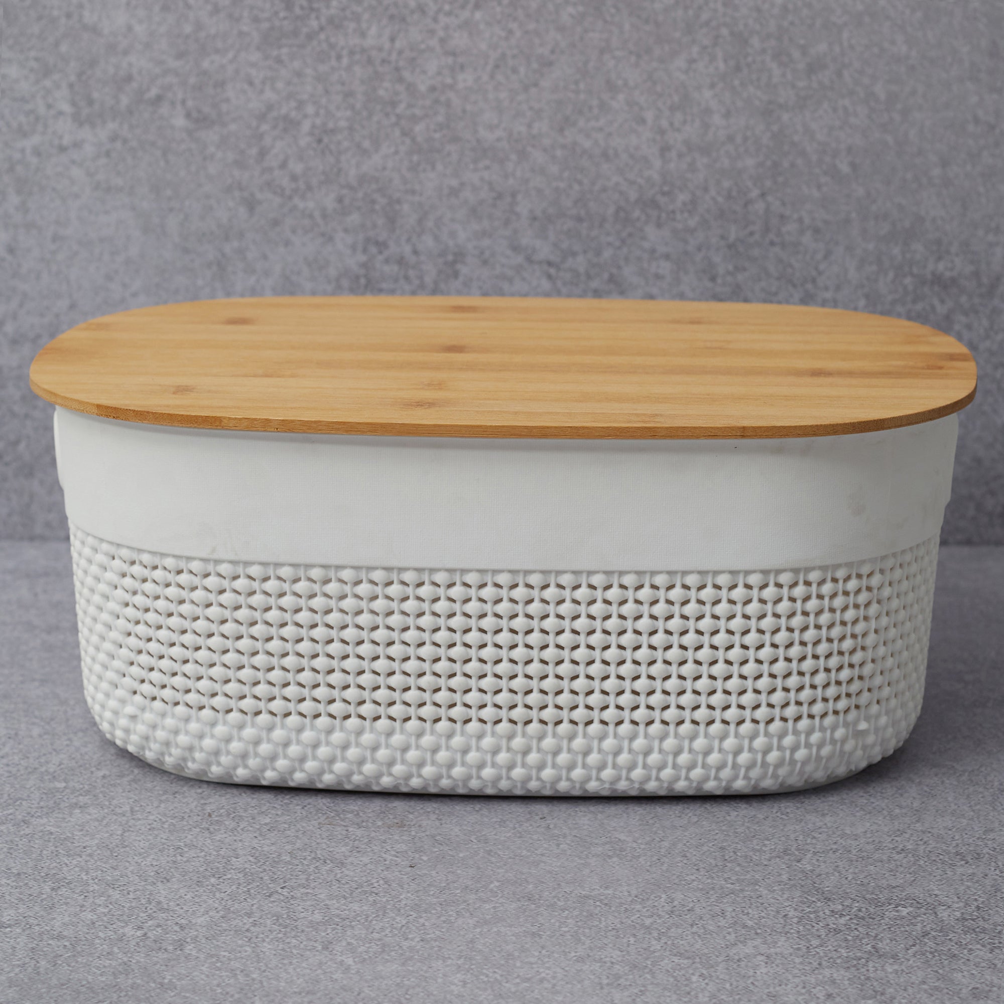 Stereo Plastic Oval Basket With Bamboo Lid 11.5 Ltr in White Colour