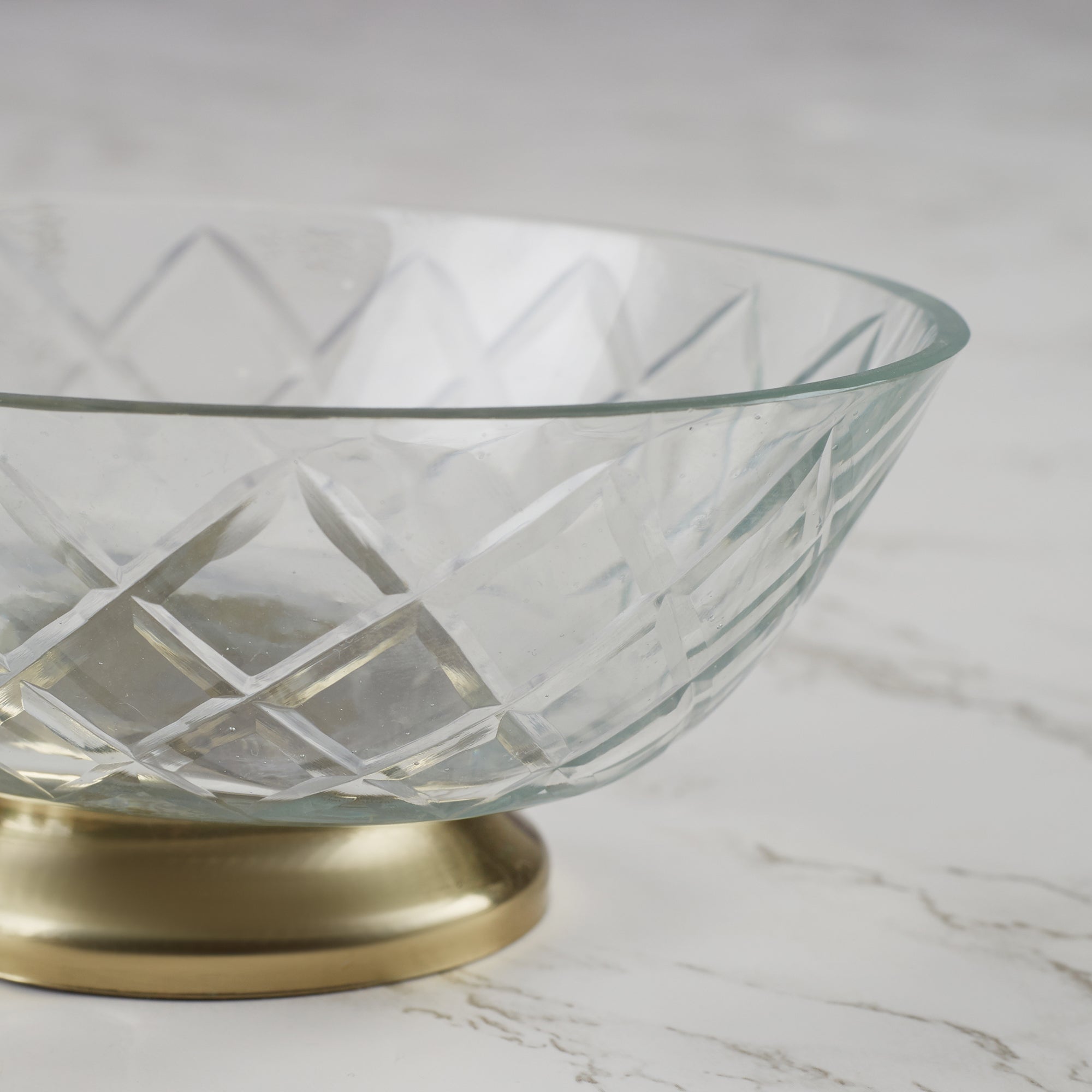 Nora Glass Cut Work Soap Dish in Transparent Colour