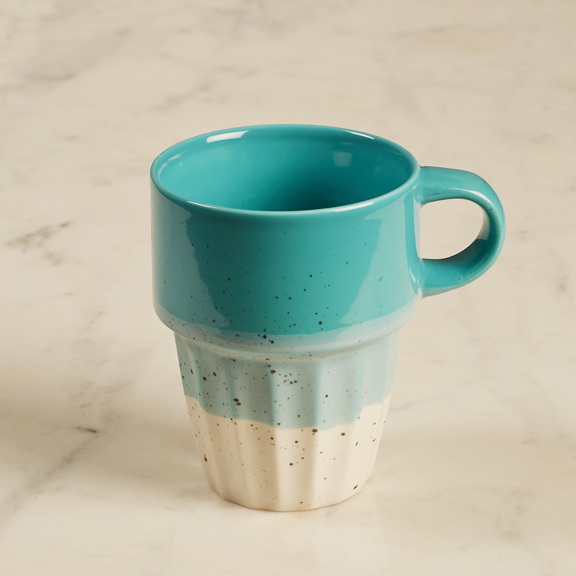 Emilia Ceramic Coffee Mugs Set Of 4 With Metal Stand in Blue & Pink Colour