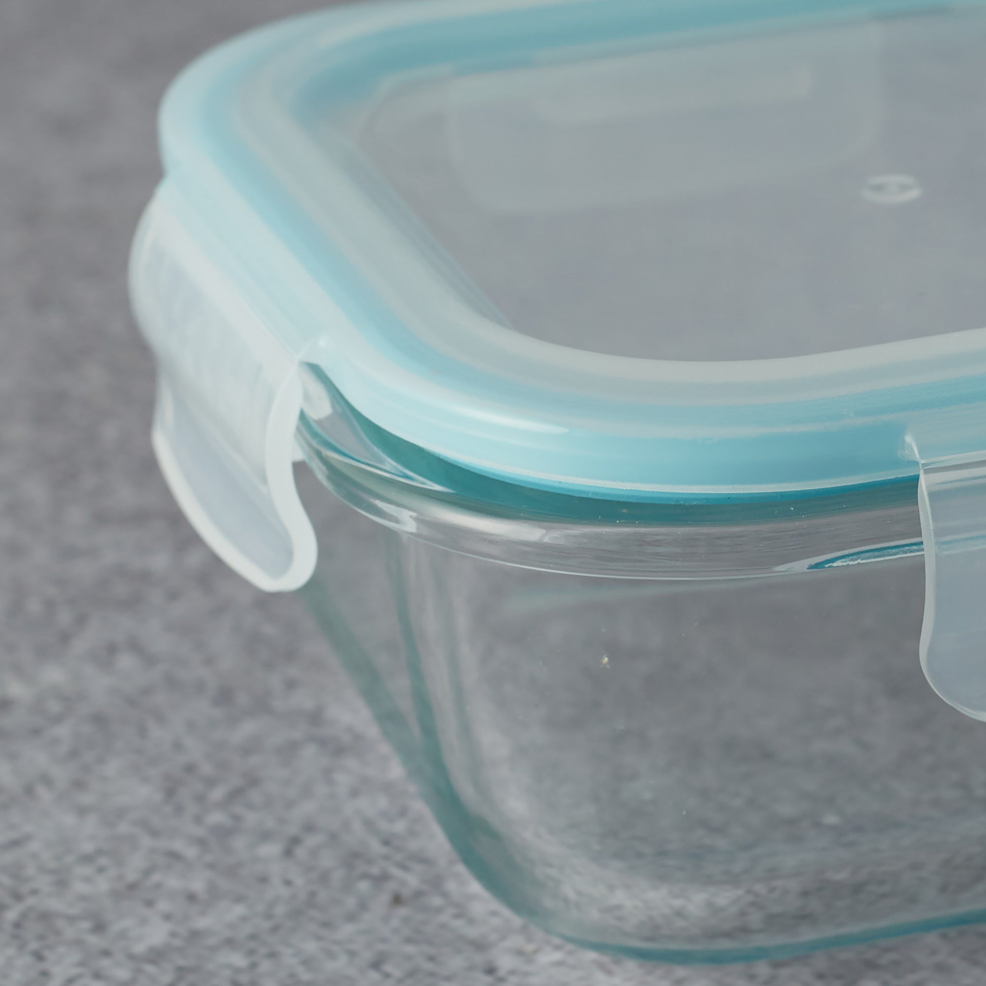 Robust Glass Square Container with PP Lid 520ML in Transparent Colour