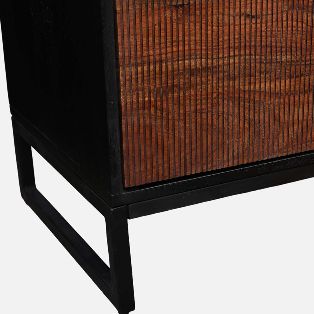 Sven Sheesham Wood(Rosewood) Low Height Tv Unit in Natural Sheesham & Black Colour