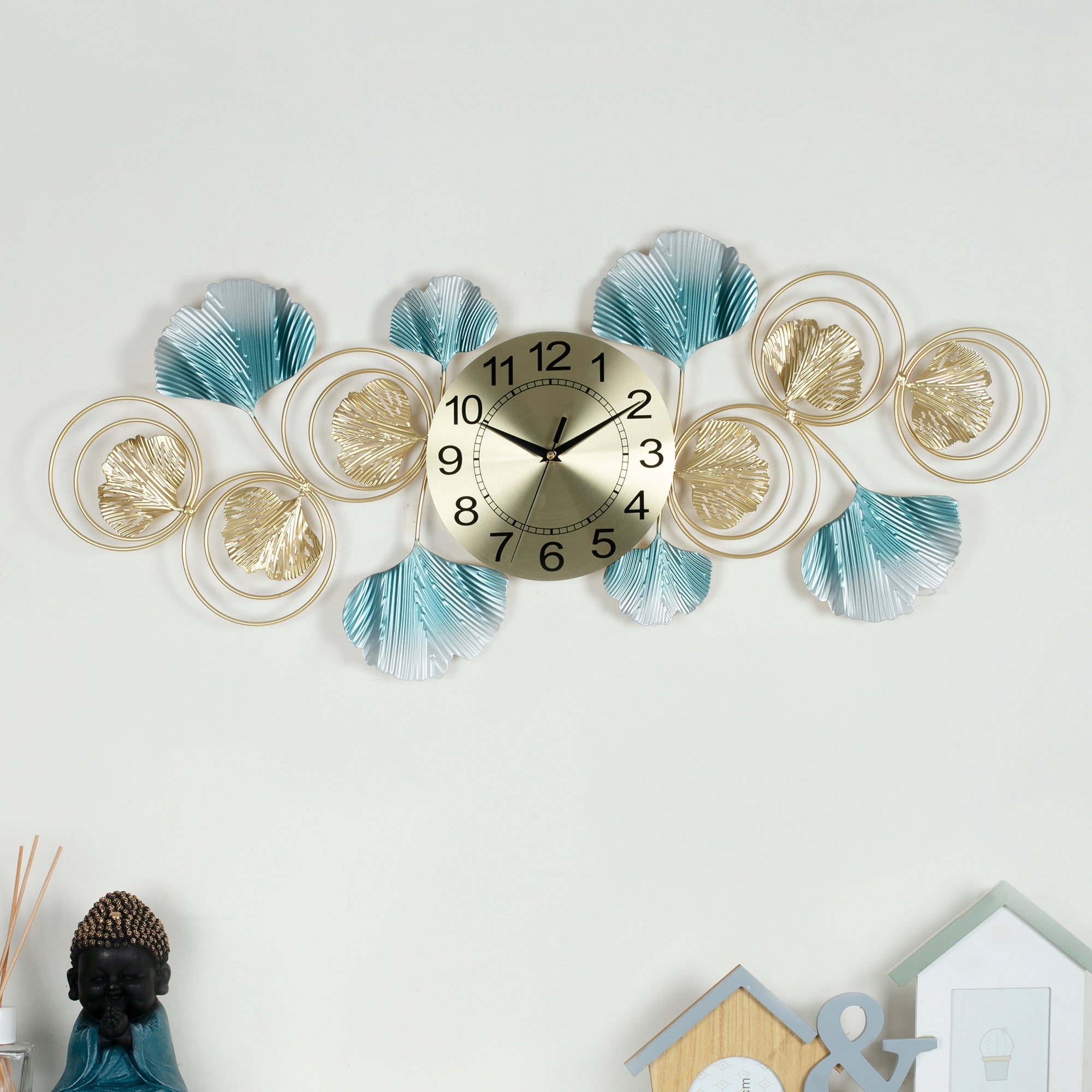 Rhythm Metal And Aluminum Gingko Magna Wall Clock in Seagreen & Gold Colour