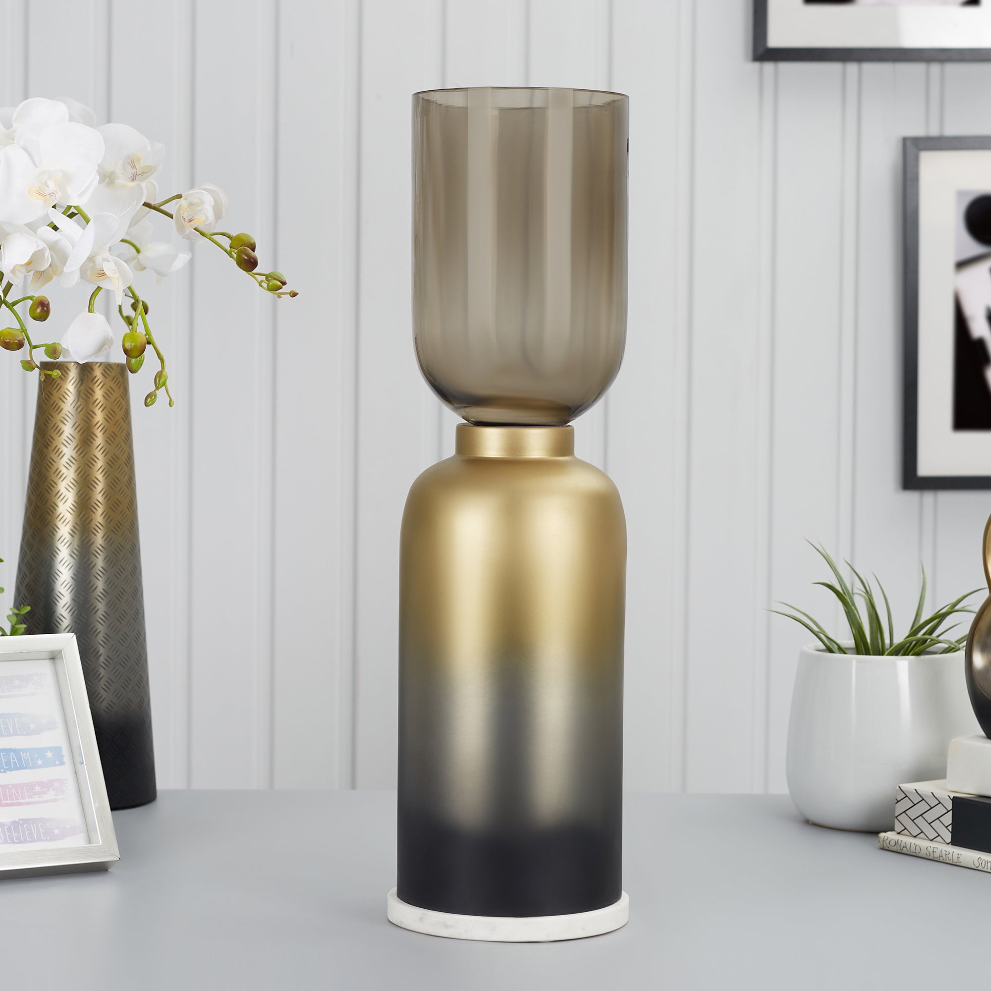 Zeus Iron and Glass Ombre Floor Hurricane 20x63 Cm in Antique Gold & Black Colour