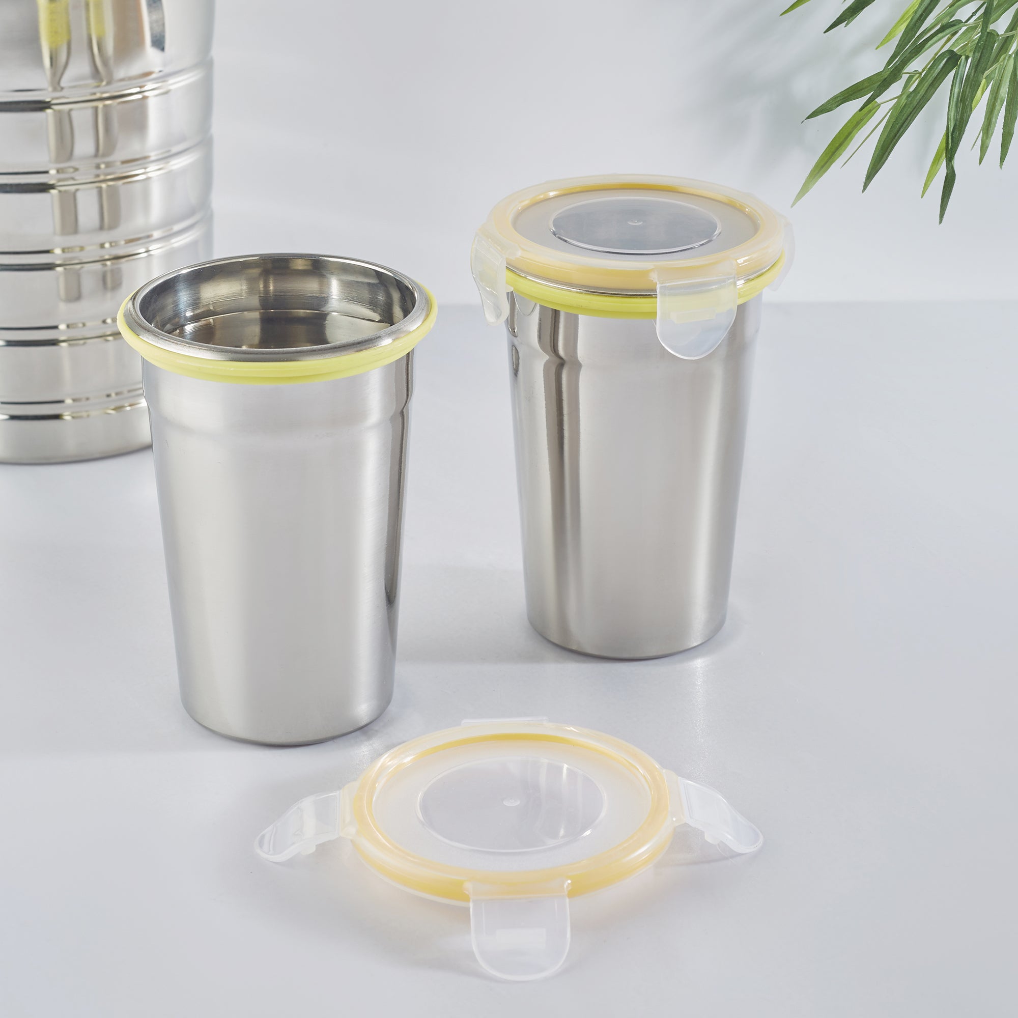 Glisto Stainless Steel Travel Flask/Tumbler with Lid Set of 2 in Silver Colour