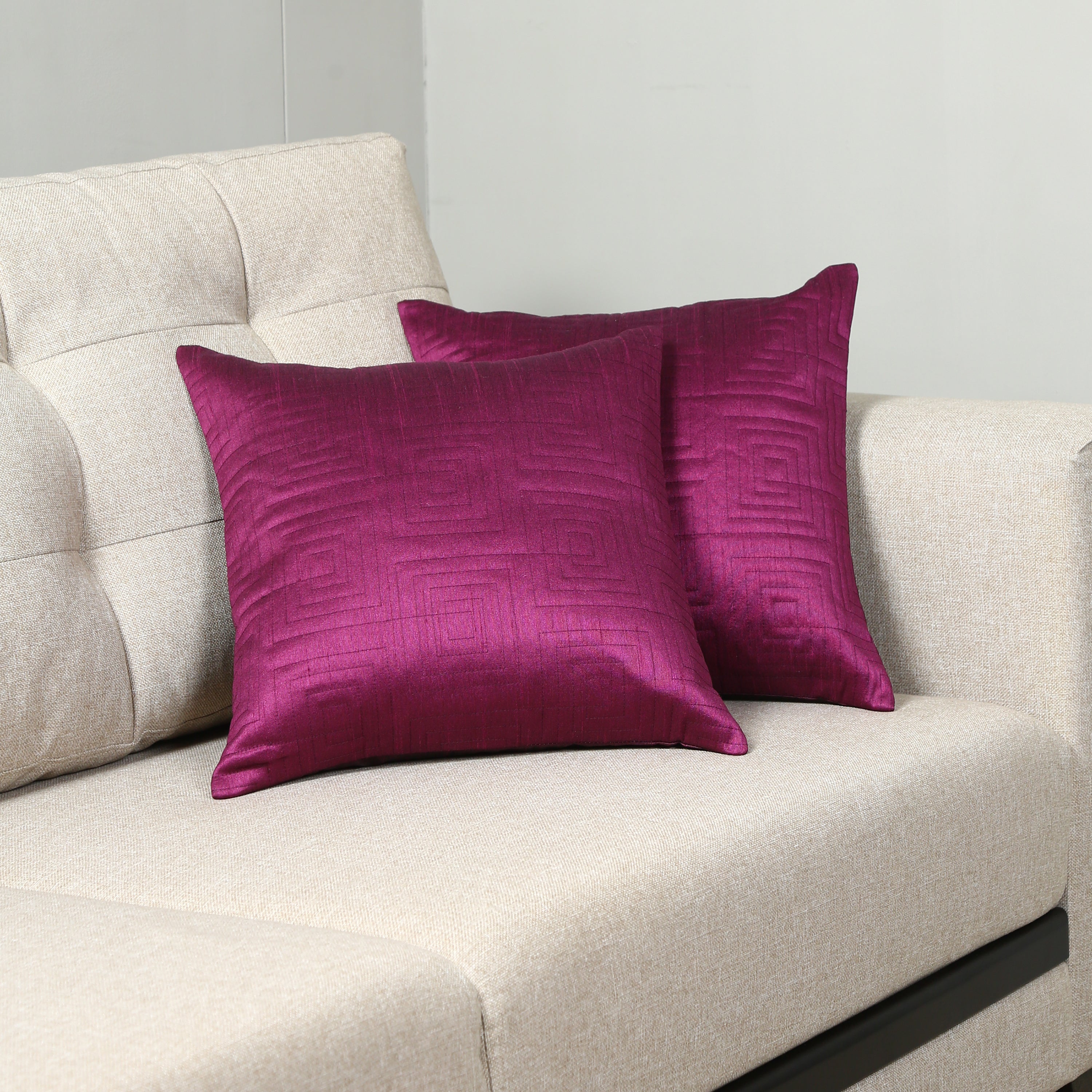 Carnival Quilted Set Of 2 Cushion Covers 40x40 Cm in Purple Colour