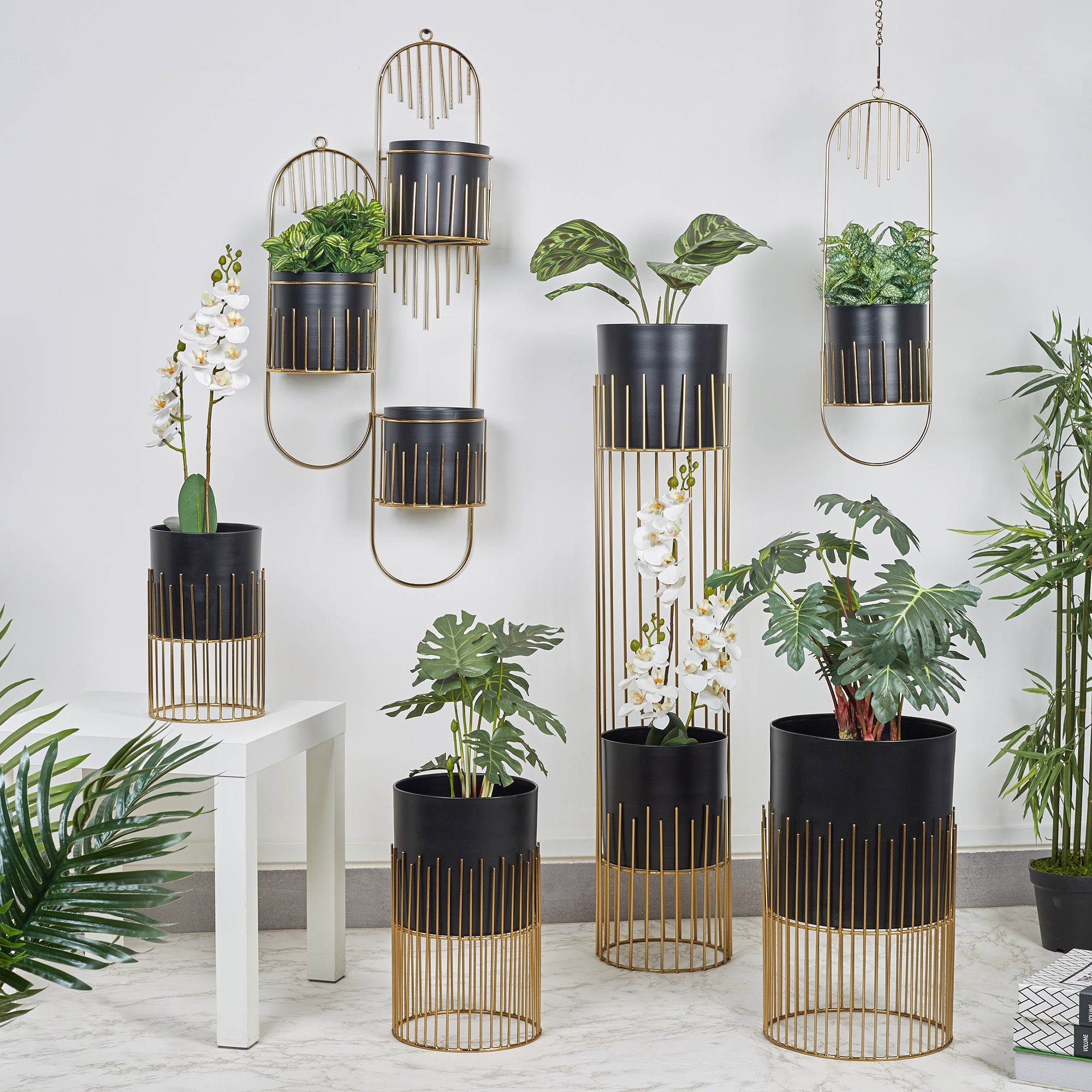 Artiskylar Metal Matt Finish Planter 41 Cm in Black and Gold Colour