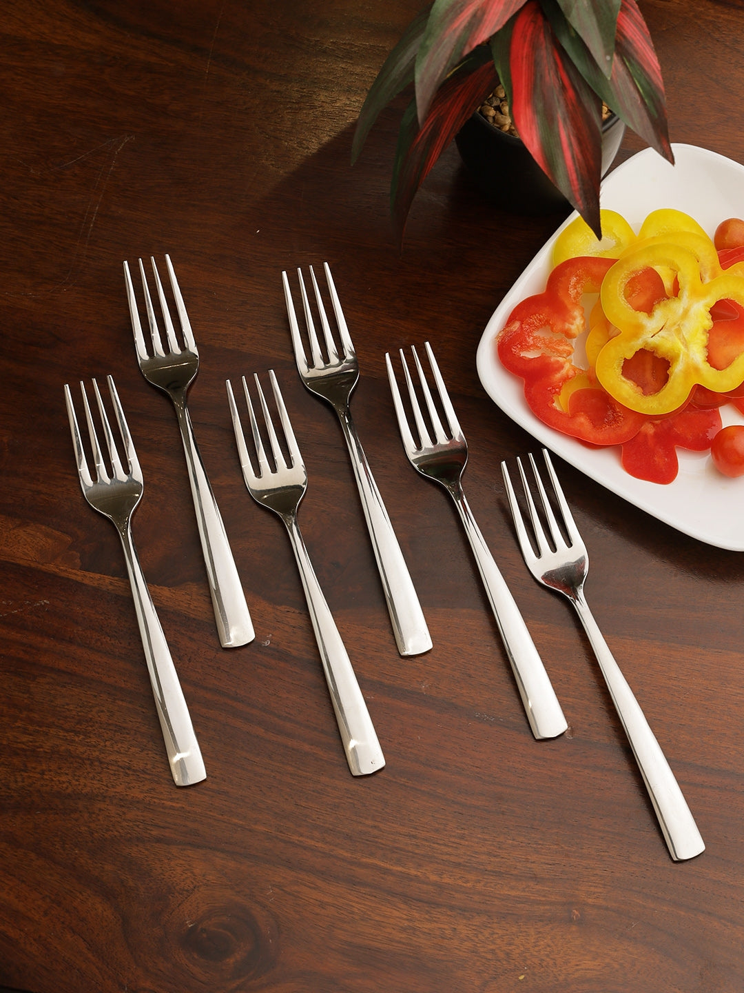 FNS Stainless steel Solo Dessert Fork Set of 6 in Silver Colour