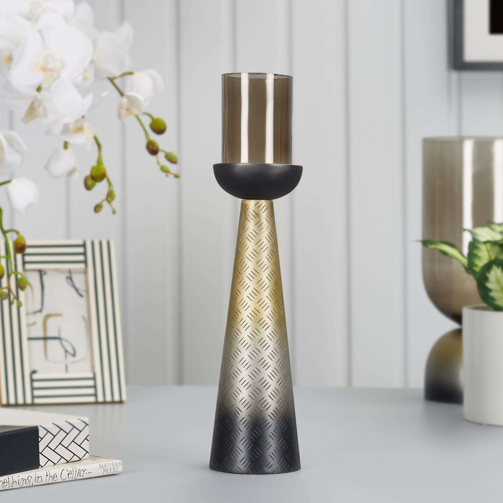 Zeus Iron and Glass Ombre Conical Candle Holder 10x37 Cm in Antique Gold & Black Colour