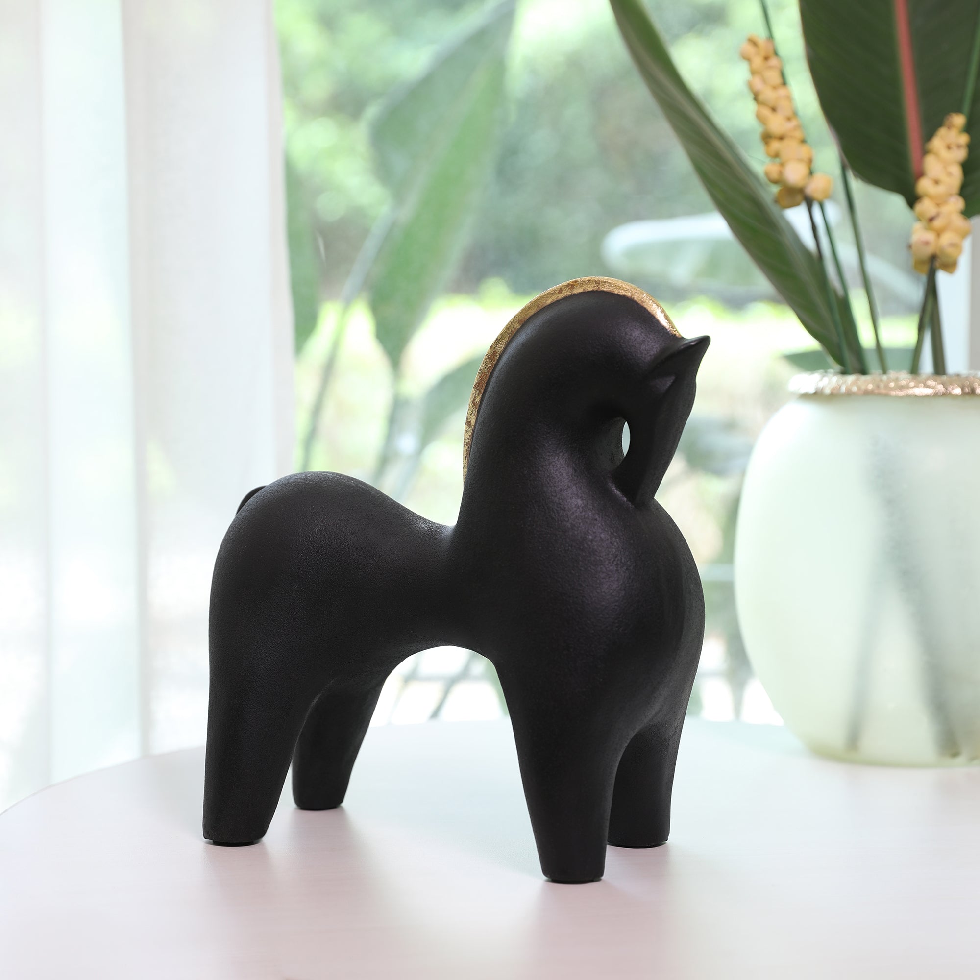 Miraya Contemporary Horse Polyresin Hand Finished Figurine Black 27cm by Living Essence