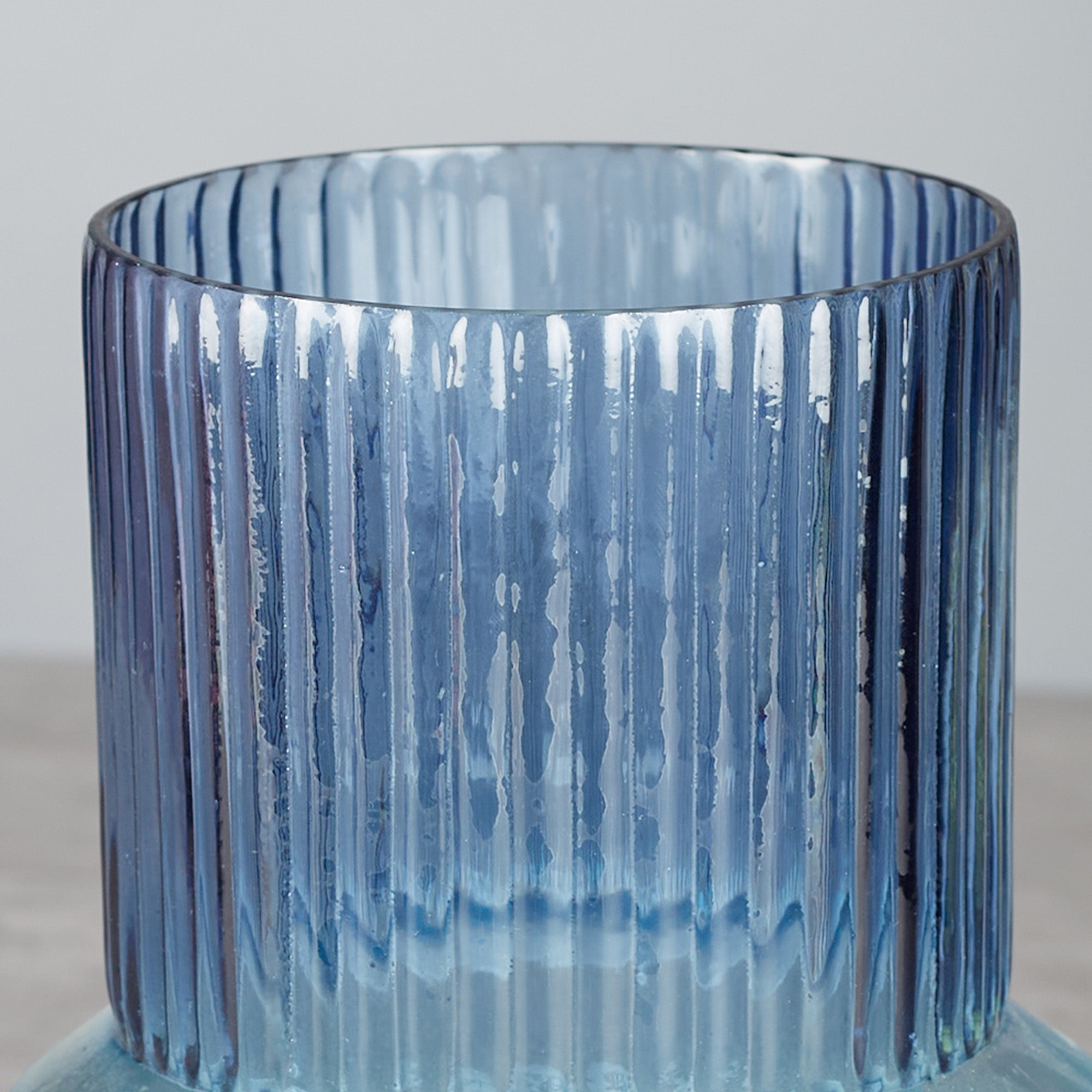 Phiona Glass Fluted Handcrafted Medium Vase 21 Cm in Multi Colour