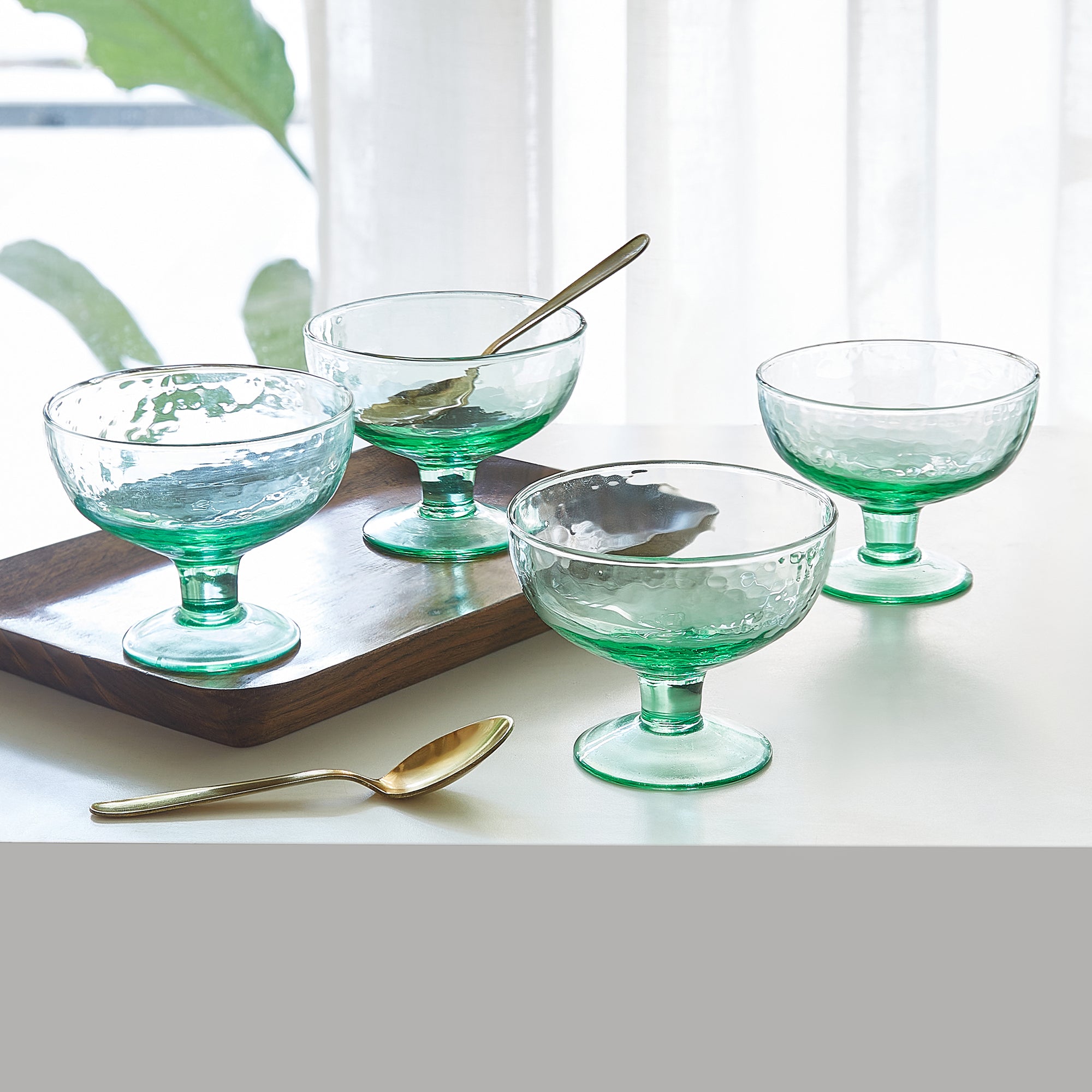 Ikigai Hammered Dessert Bowl Set of 4 in Green Colour
