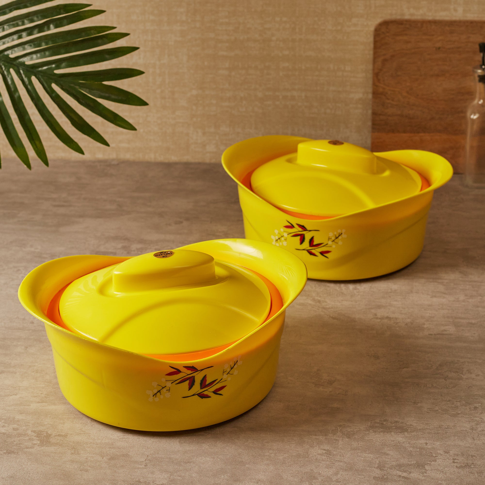 Fiesta Plastic and Stainless Steel Duo Double-Wall Insulated Casserole Set Of 2 in Yellow Colour