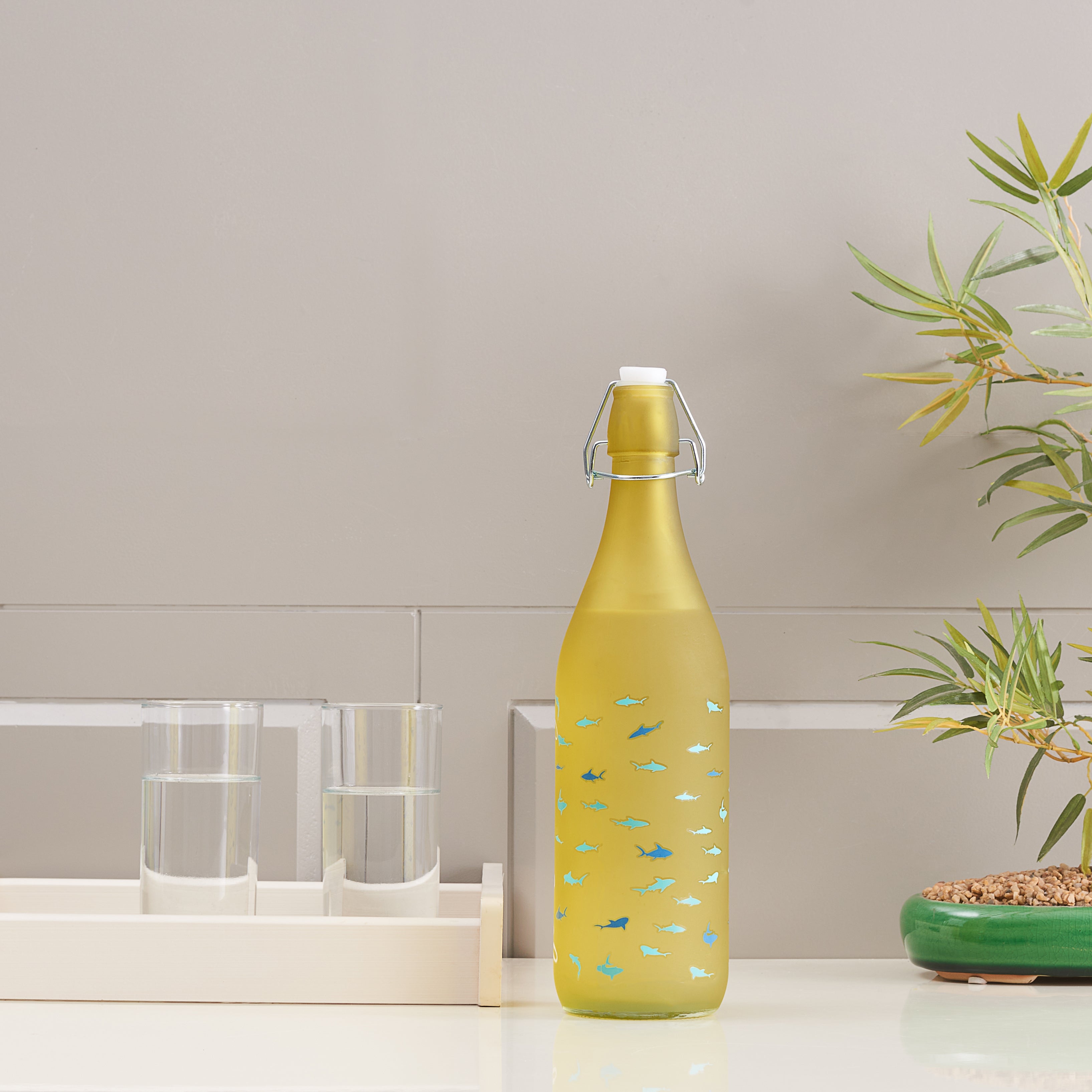 Bahamas Glass Green Frosted Bottle 1L in Green Colour