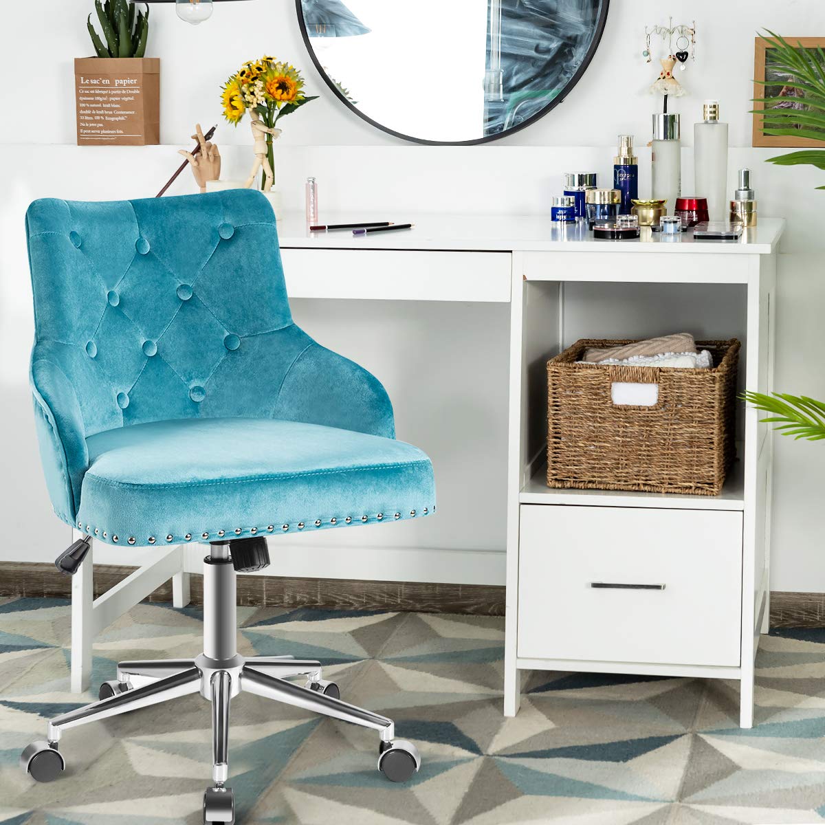 Modern Home Office Chair, Tufted Velvet Swivel Armchair with Nailhead Trim